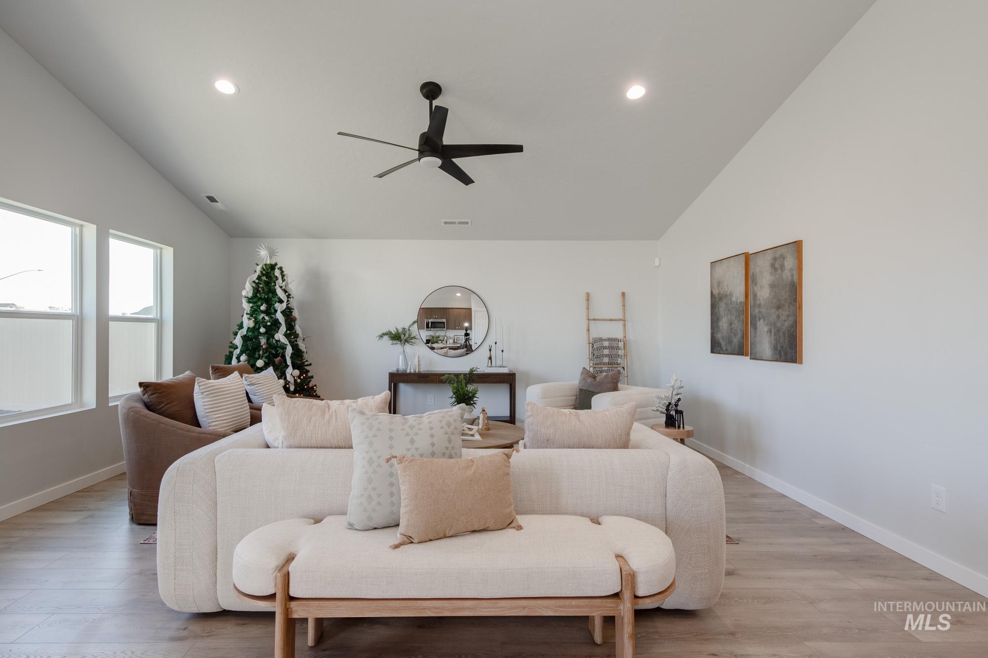 19300 Schooner Ave, Caldwell, Idaho 83605, 4 Bedrooms, 2 Bathrooms, Residential For Sale, Price $430,990,MLS 98965640