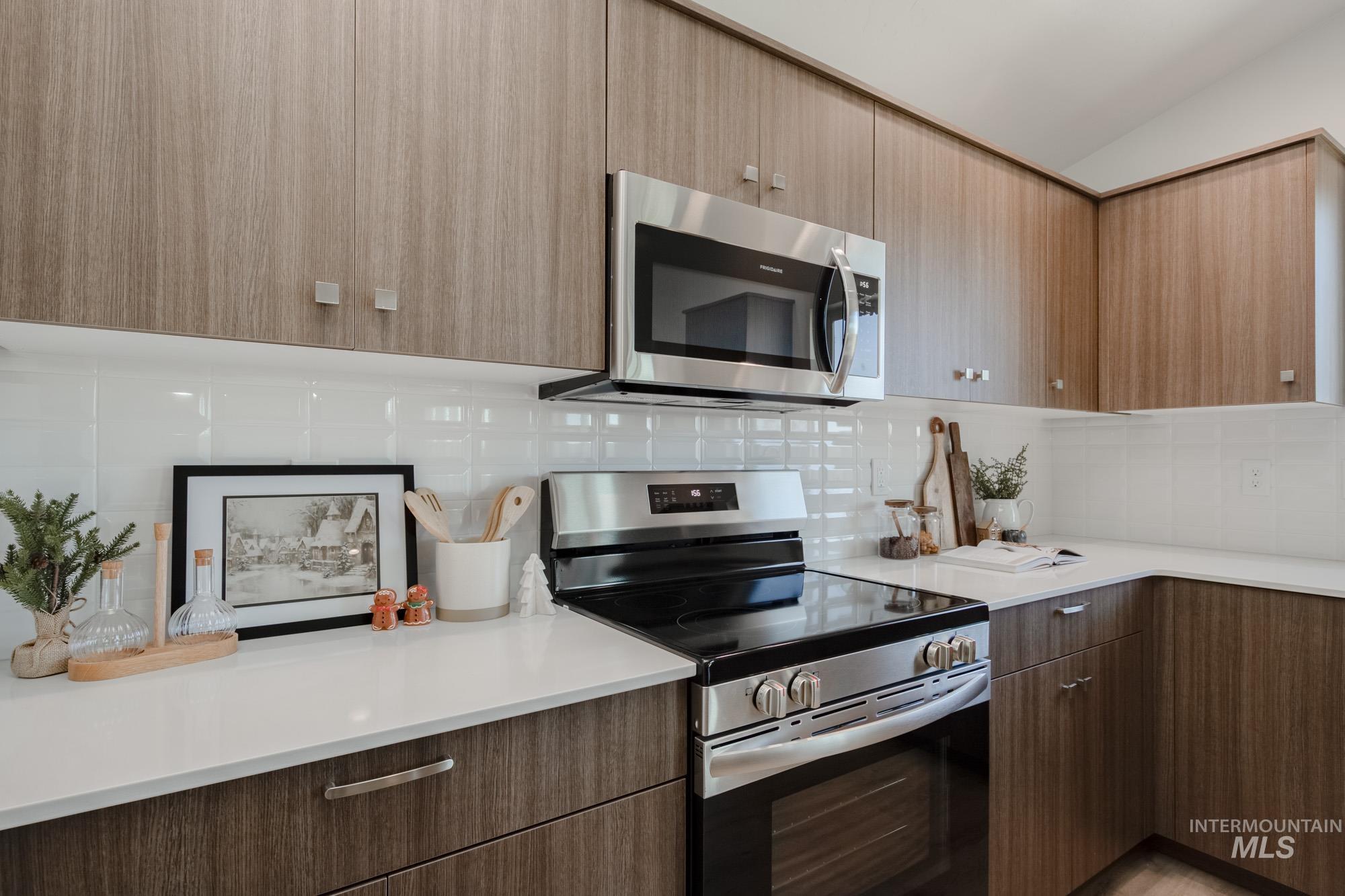 19300 Schooner Ave, Caldwell, Idaho 83605, 4 Bedrooms, 2 Bathrooms, Residential For Sale, Price $430,990,MLS 98965640