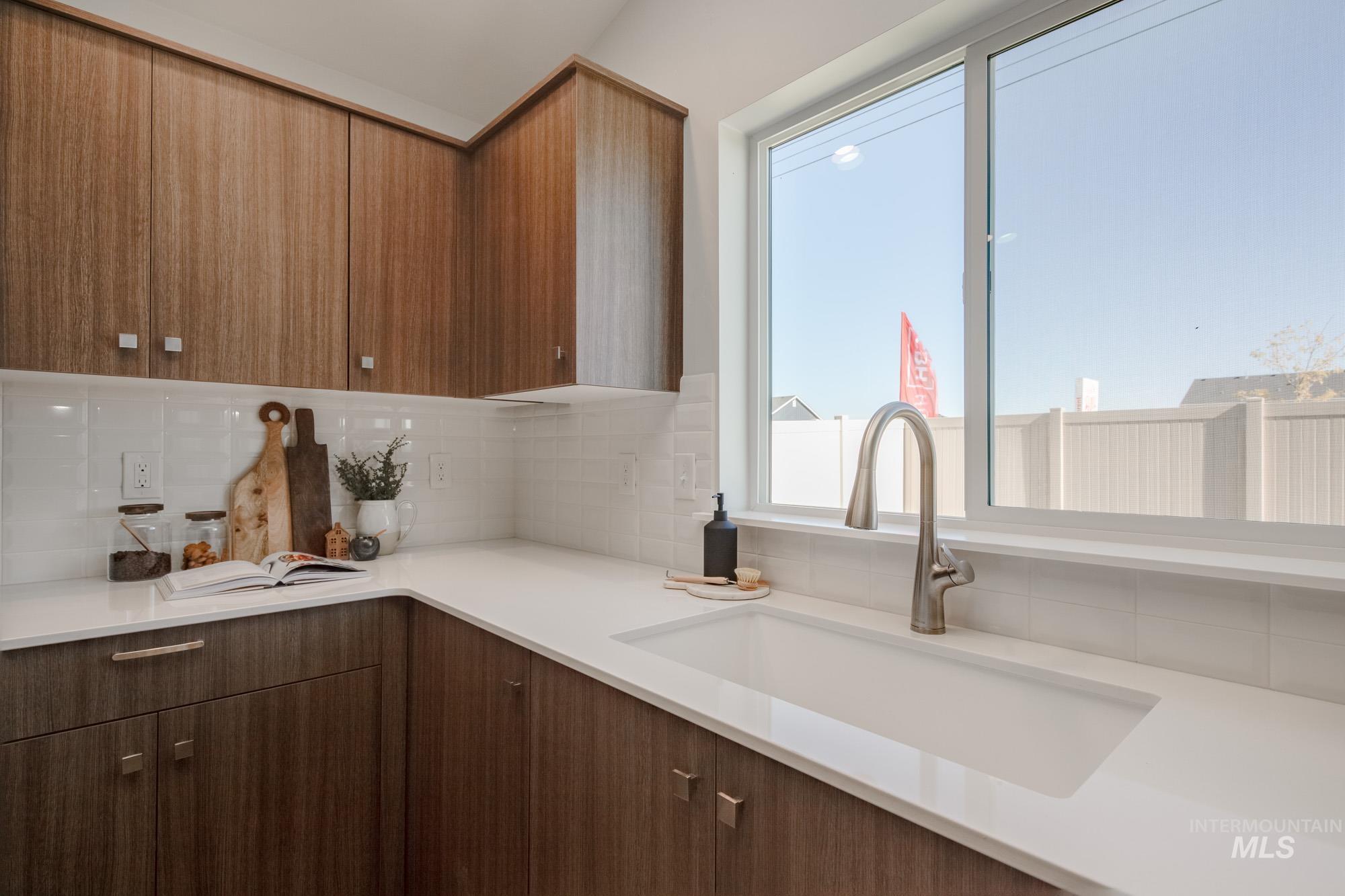 19300 Schooner Ave, Caldwell, Idaho 83605, 4 Bedrooms, 2 Bathrooms, Residential For Sale, Price $430,990,MLS 98965640