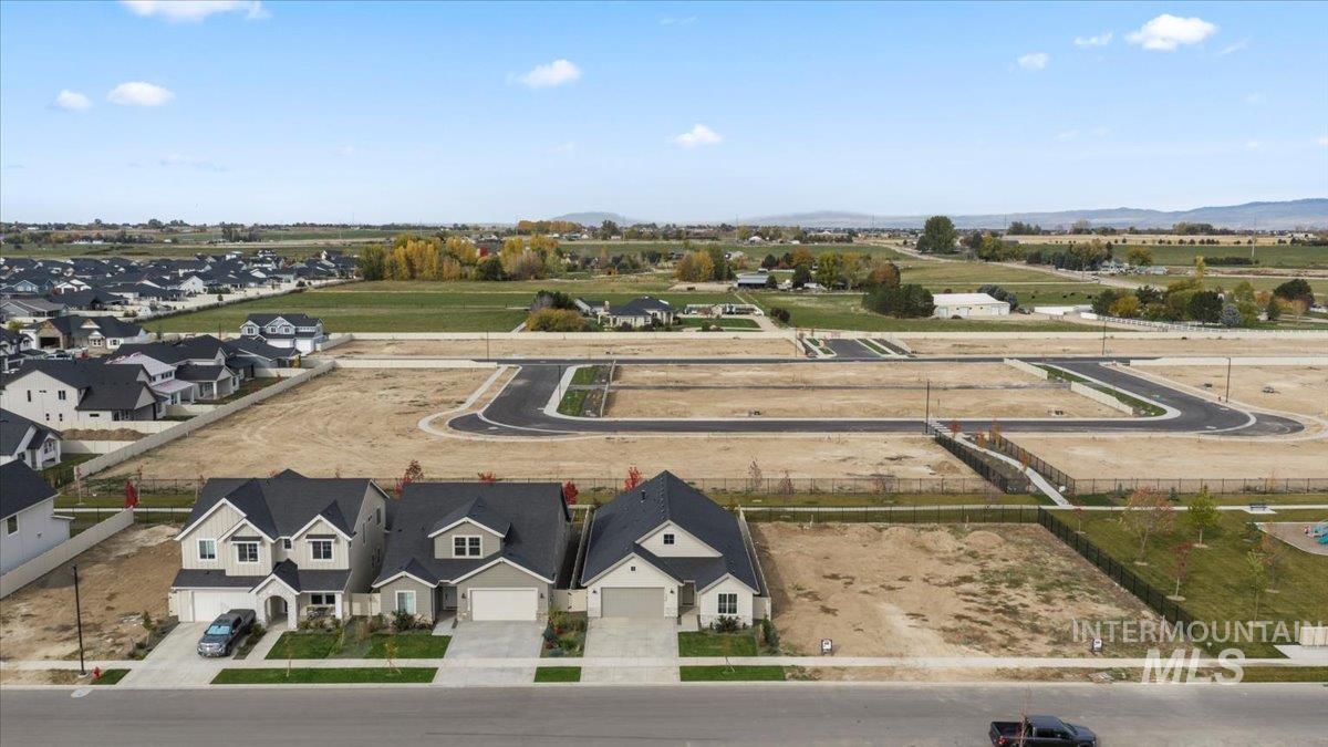 1334 E Andes Dr, Kuna, Idaho 83634, 3 Bedrooms, 2 Bathrooms, Residential For Sale, Price $549,900,MLS 98965642