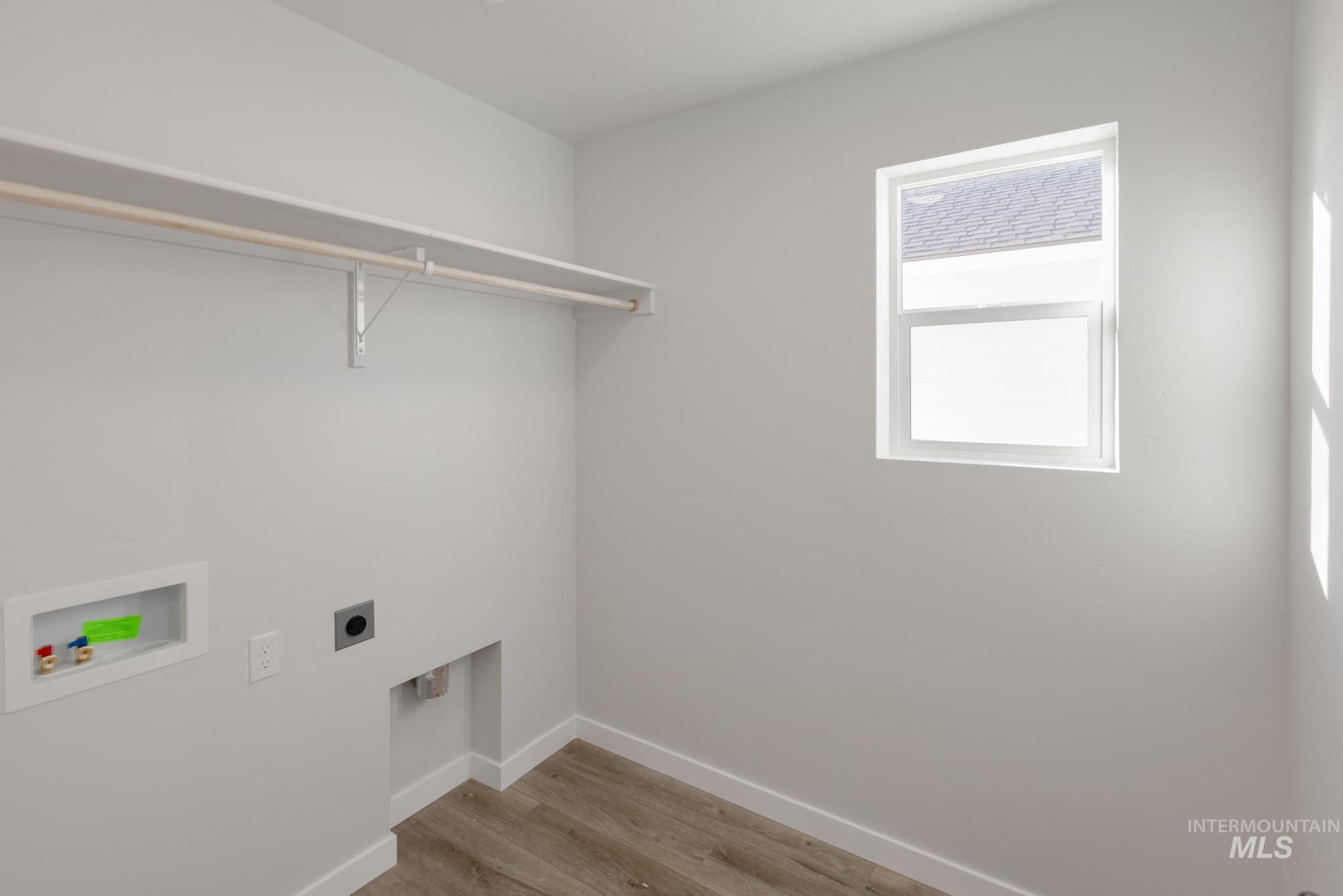 4247 E Hillsong St, Meridian, Idaho 83642, 3 Bedrooms, 2.5 Bathrooms, Residential For Sale, Price $479,990, 98965643