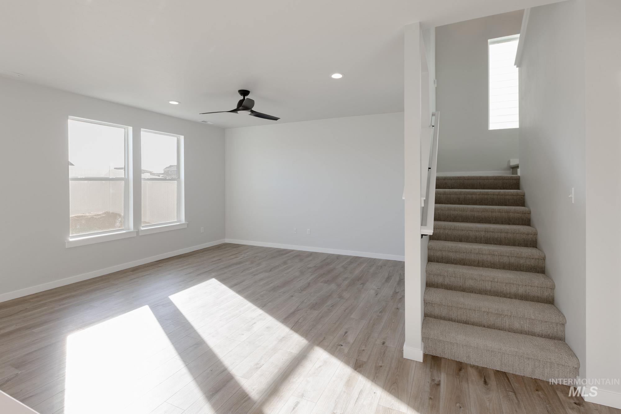 4247 E Hillsong St, Meridian, Idaho 83709, 3 Bedrooms, 2.5 Bathrooms, Residential For Sale, Price $484,990,MLS 98965643