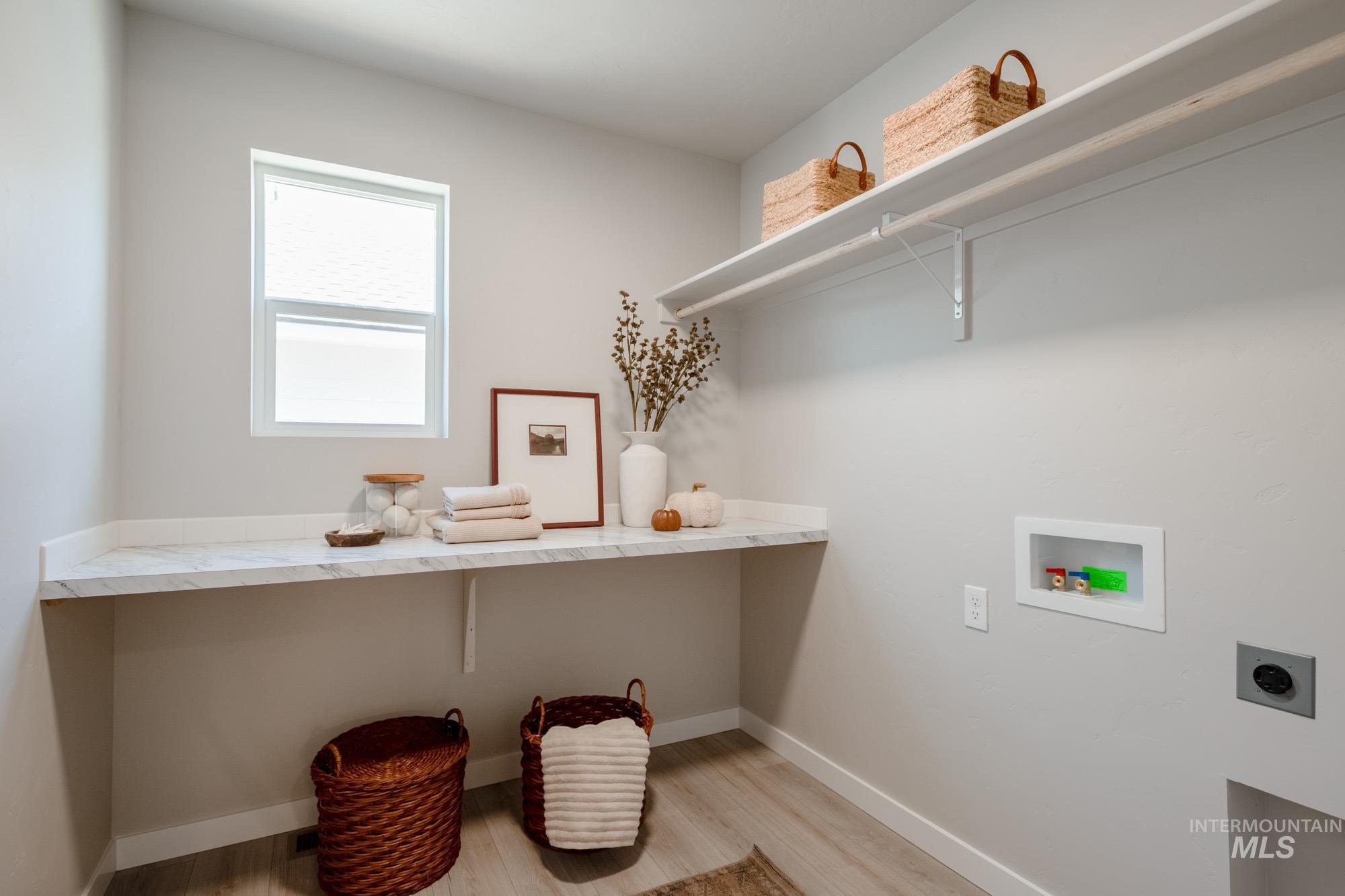 4253 E Hillsong St, Meridian, Idaho 83642, 3 Bedrooms, 2.5 Bathrooms, Residential For Sale, Price $464,990,MLS 98965646