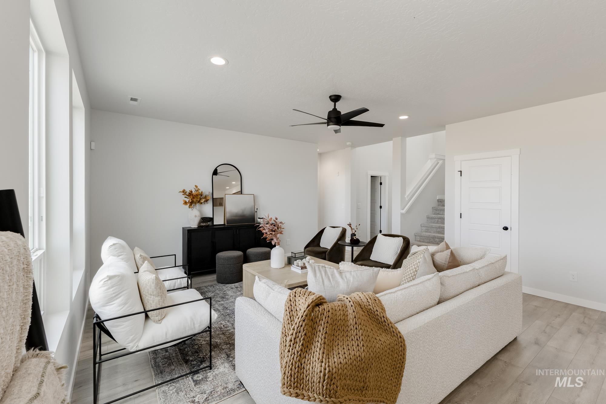 1102 E Crab Springs St, Nampa, Idaho 83686, 5 Bedrooms, 2.5 Bathrooms, Residential For Sale, Price $589,990,MLS 98965649