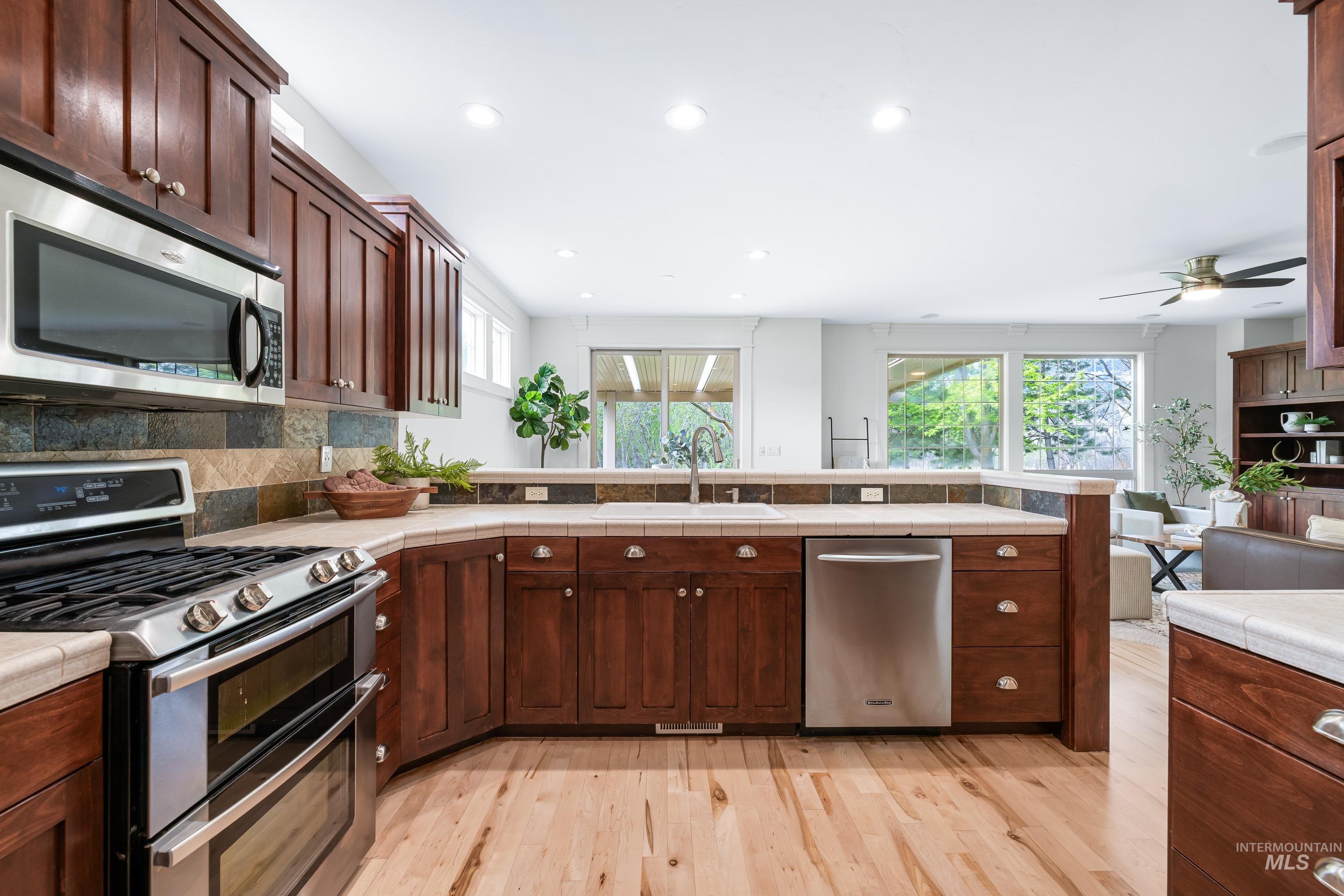 5115 W Parsons, Boise, Idaho 83714, 4 Bedrooms, 2.5 Bathrooms, Residential For Sale, Price $850,000,MLS 98965653