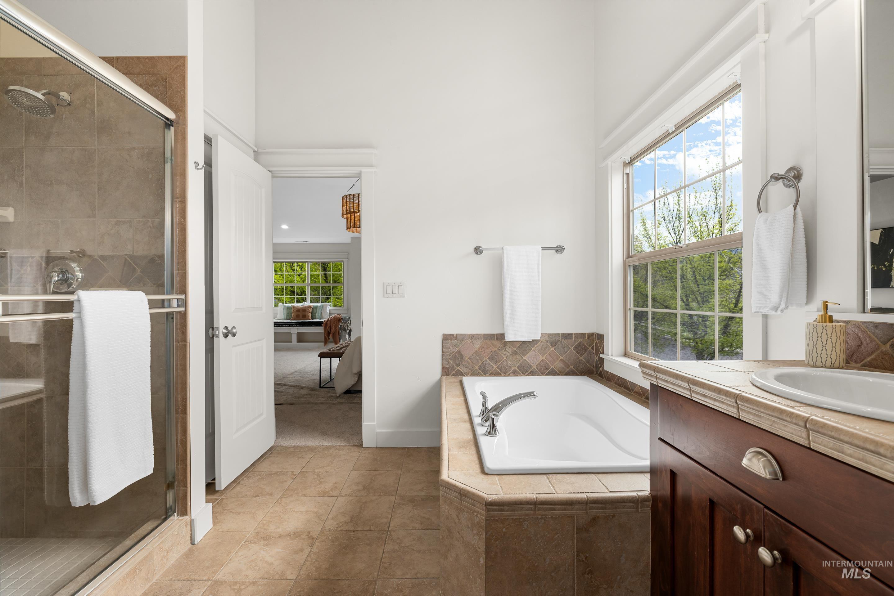 5115 W Parsons, Boise, Idaho 83714, 4 Bedrooms, 2.5 Bathrooms, Residential For Sale, Price $850,000,MLS 98965653