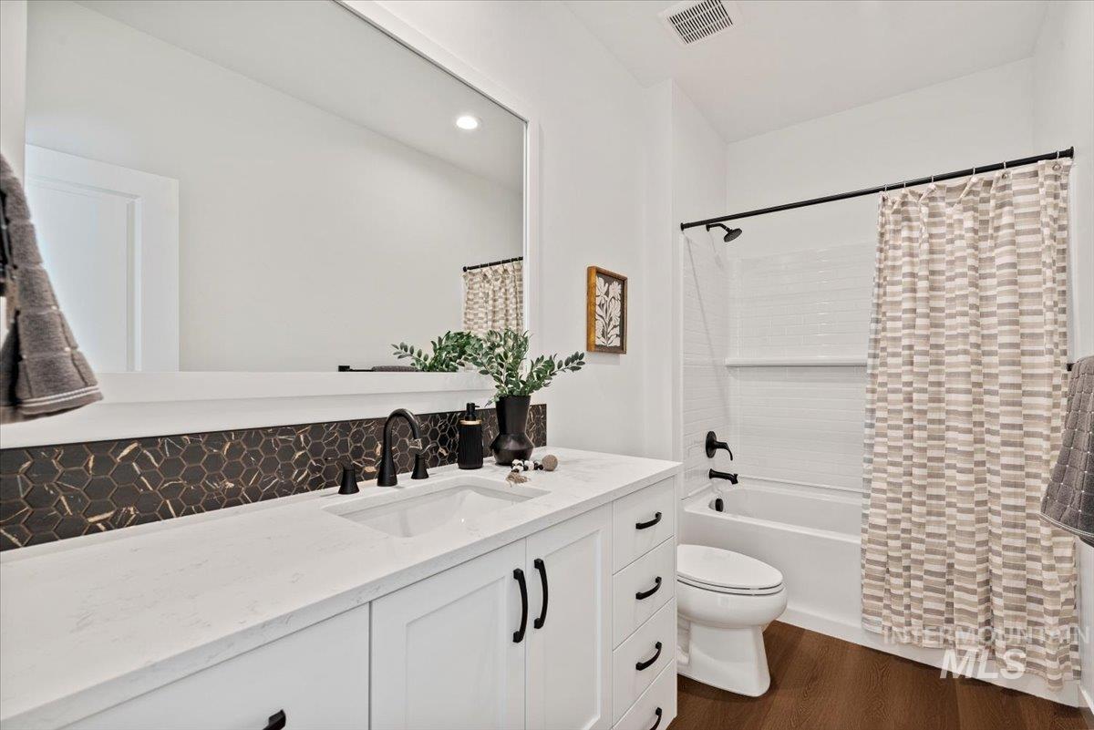 14701 Port Royal St, Caldwell, Idaho 83607, 4 Bedrooms, 3.5 Bathrooms, Residential For Sale, Price $655,000,MLS 98965656