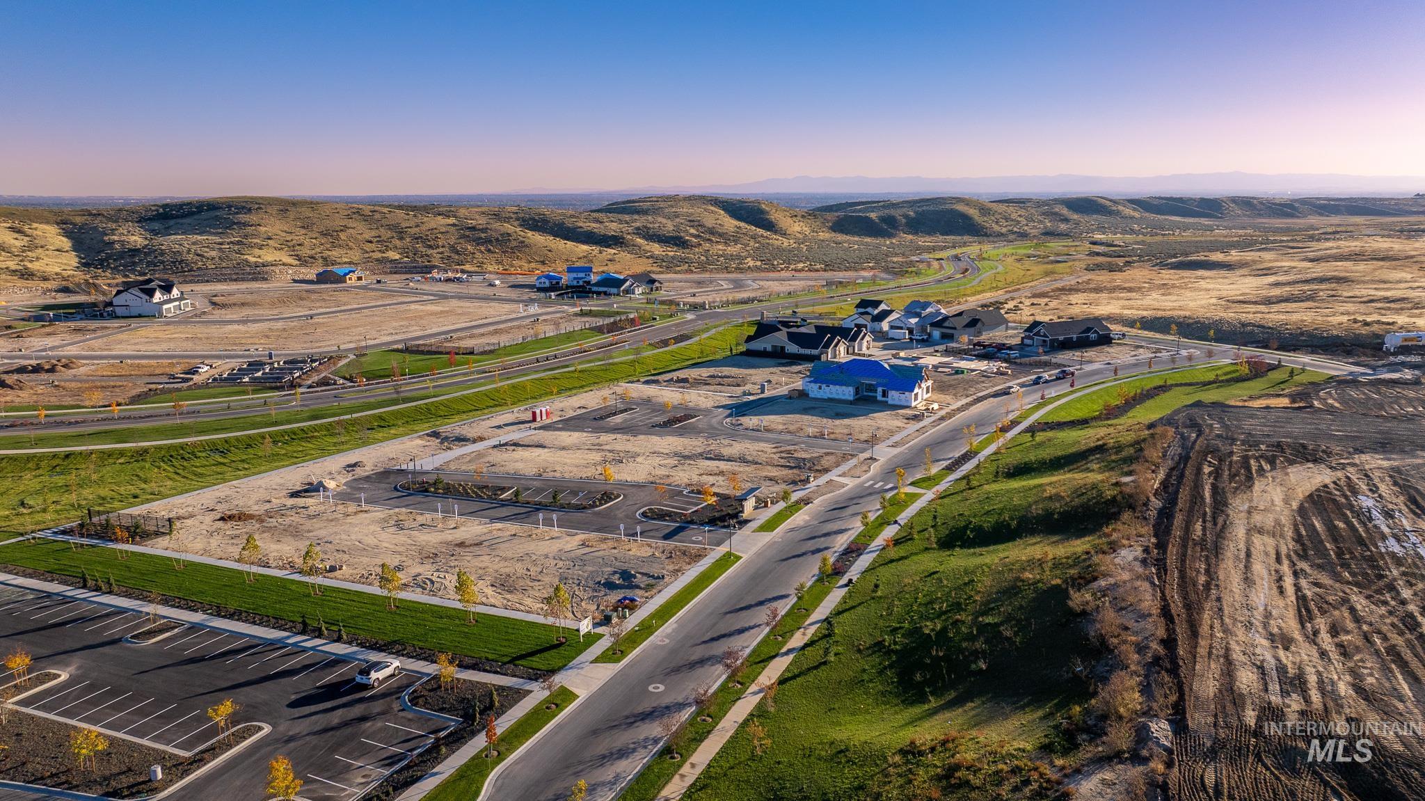 6370 N Barholm Ln, Eagle, Idaho 83616, 3 Bedrooms, 2 Bathrooms, Residential For Sale, Price $584,900,MLS 98965658