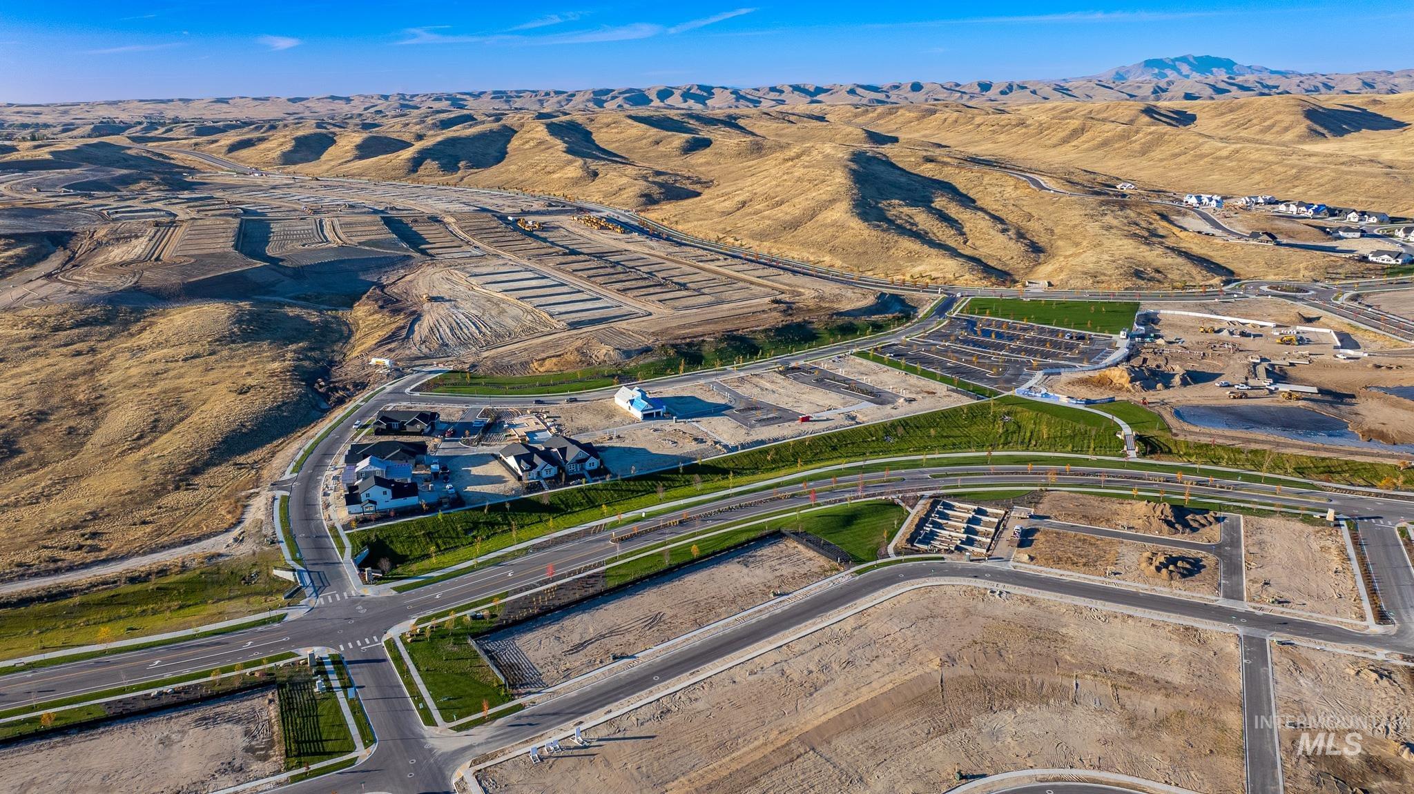 6370 N Barholm Ln, Eagle, Idaho 83616, 3 Bedrooms, 2 Bathrooms, Residential For Sale, Price $584,900,MLS 98965658