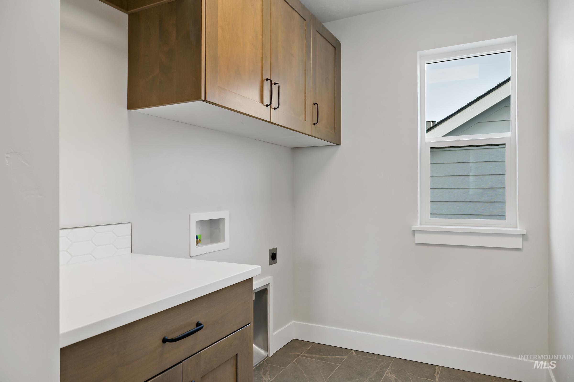 6115 S Hope Ave, Meridian, Idaho 83642, 3 Bedrooms, 2.5 Bathrooms, Residential For Sale, Price $515,000,MLS 98965669