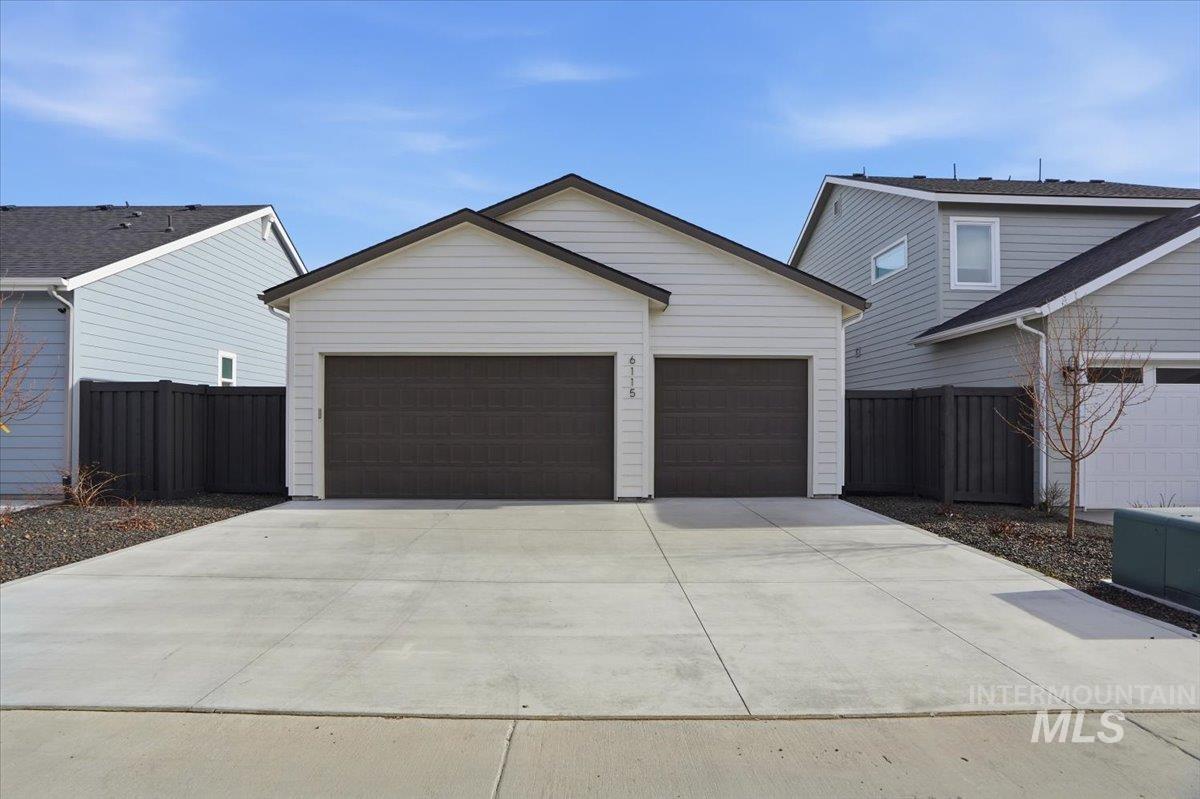 6115 S Hope Ave, Meridian, Idaho 83642, 3 Bedrooms, 2.5 Bathrooms, Residential For Sale, Price $509,900,MLS 98965669
