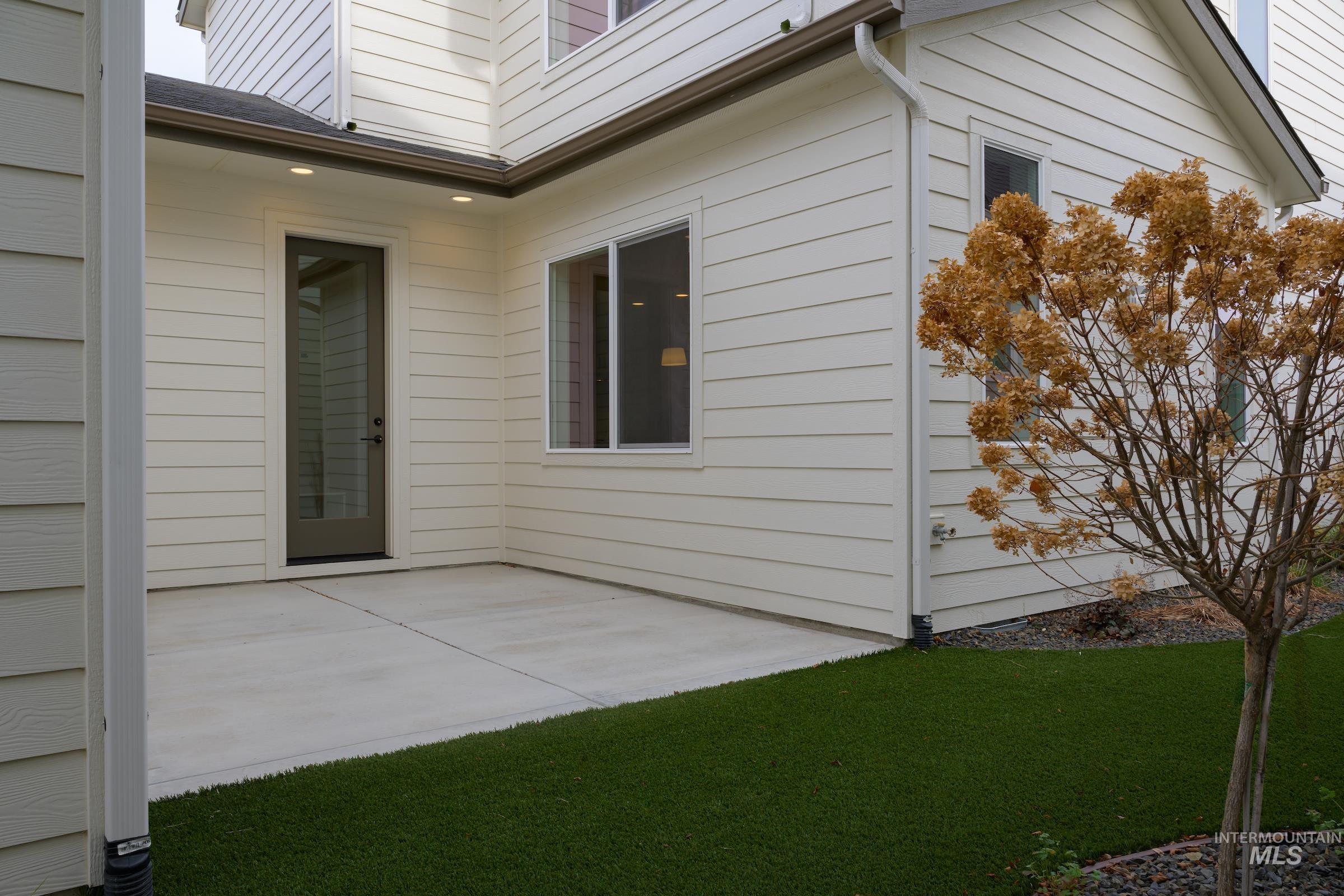 6115 S Hope Ave, Meridian, Idaho 83642, 3 Bedrooms, 2.5 Bathrooms, Residential For Sale, Price $515,000,MLS 98965669