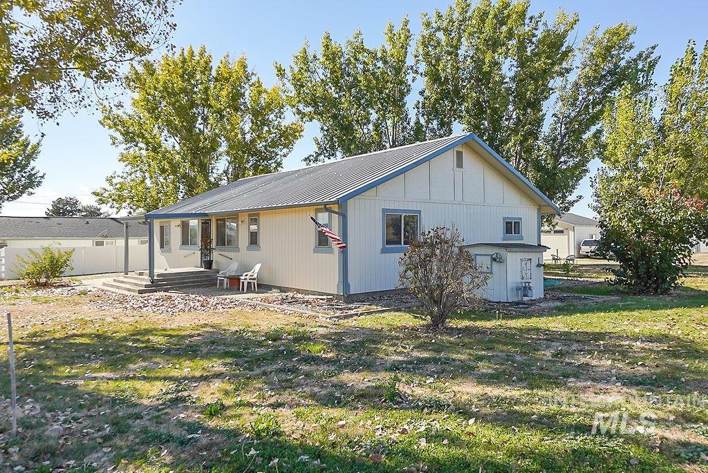 2603 Lower Bluff Road, Emmett, Idaho 83617, 3 Bedrooms, 2 Bathrooms, Residential For Sale, Price $599,000, 98965670