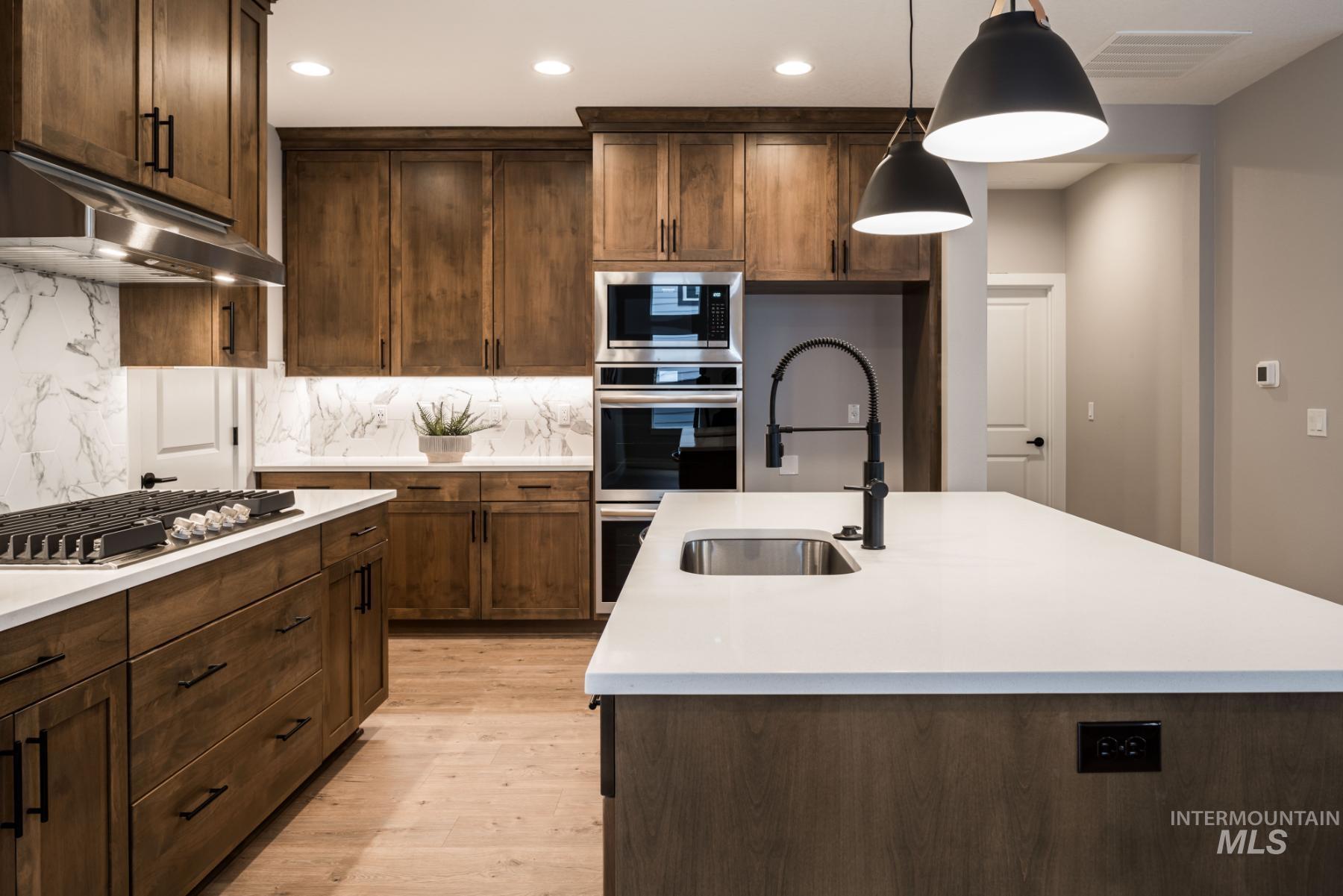 1279 W Malbar St., Meridian, Idaho 83646, 3 Bedrooms, 2 Bathrooms, Residential For Sale, Price $619,900,MLS 98965724