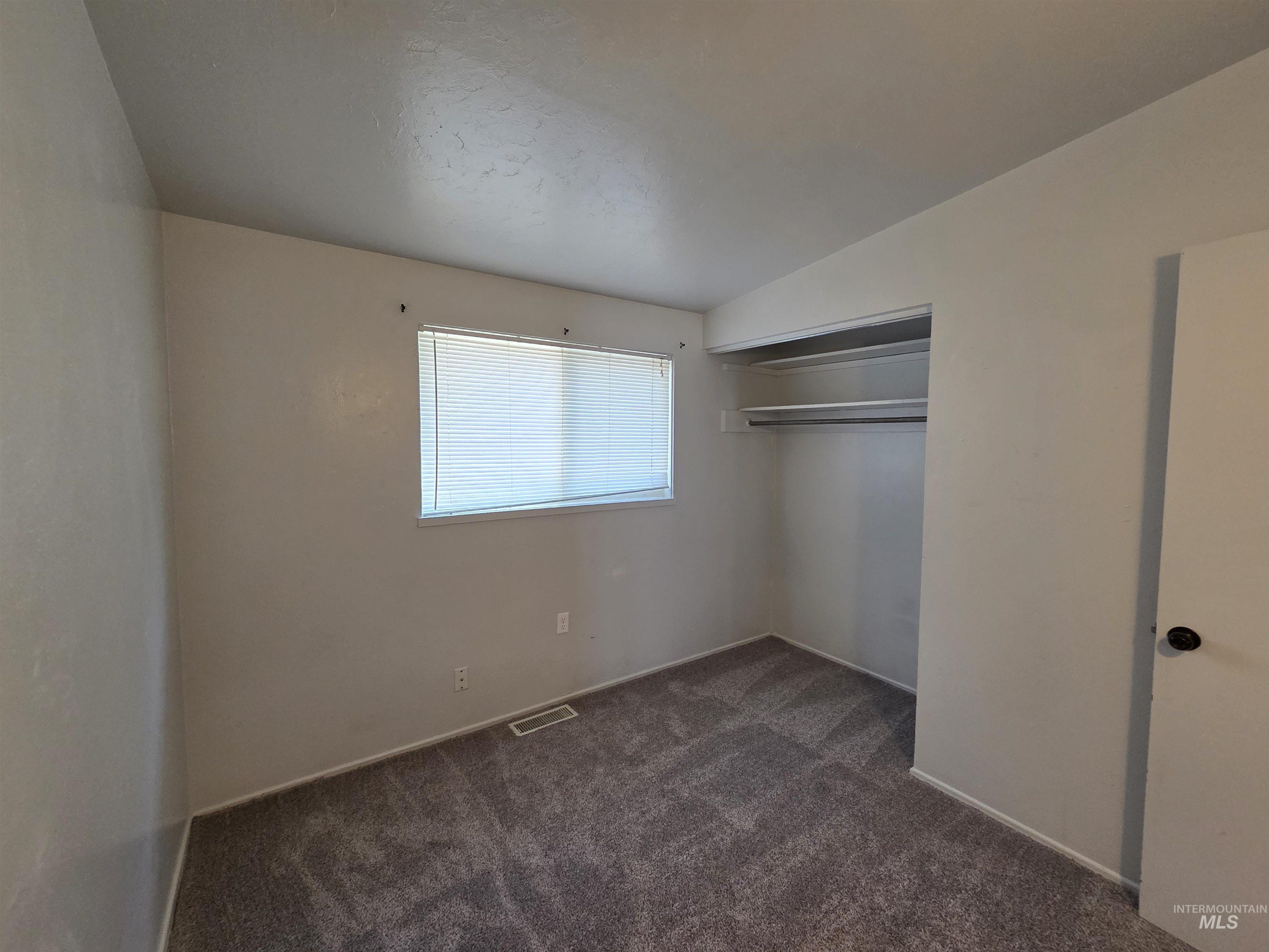 508 W 2nd North, Mountain Home, Idaho 83647, 3 Bedrooms, 1 Bathroom, Residential For Sale, Price $255,000,MLS 98965725