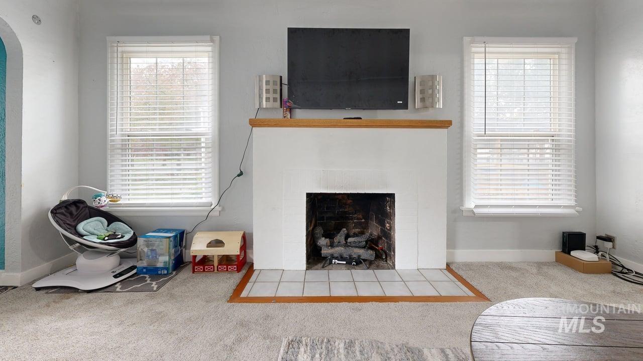 1210 10th St, Lewiston, Idaho 83501, 4 Bedrooms, 2 Bathrooms, Residential For Sale, Price $355,000,MLS 98965757