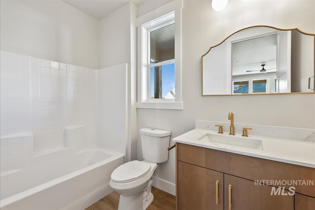 527 Hidden Mill Ct, Middleton, Idaho 83644, 4 Bedrooms, 3 Bathrooms, Residential For Sale, Price $624,900,MLS 98965761