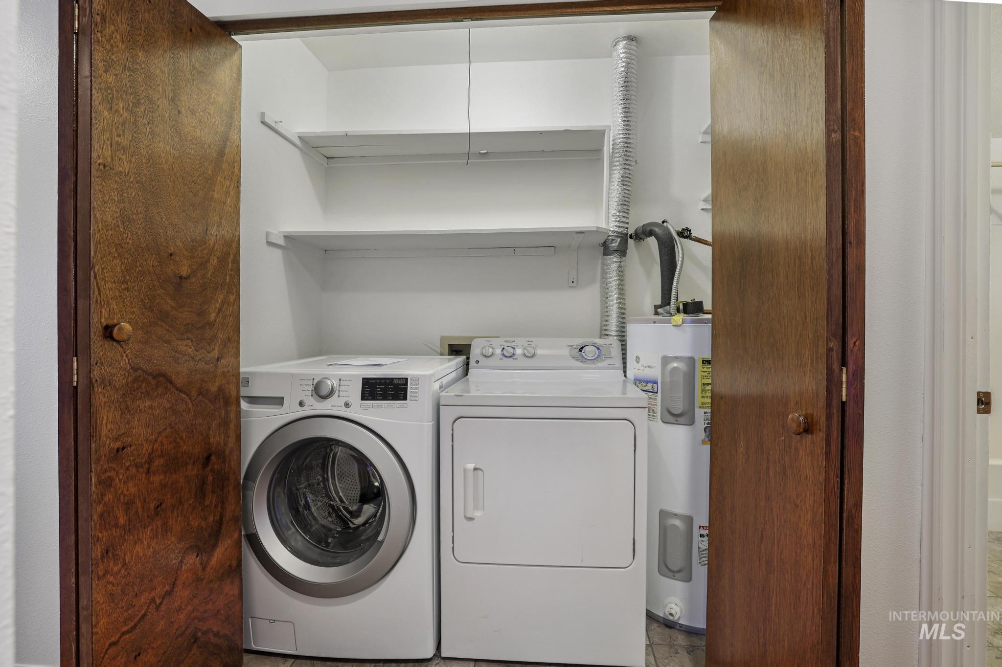 222 Avenida Del Rio, Twin Falls, Idaho 83301, 3 Bedrooms, 2 Bathrooms, Residential For Sale, Price $350,000, 98965771