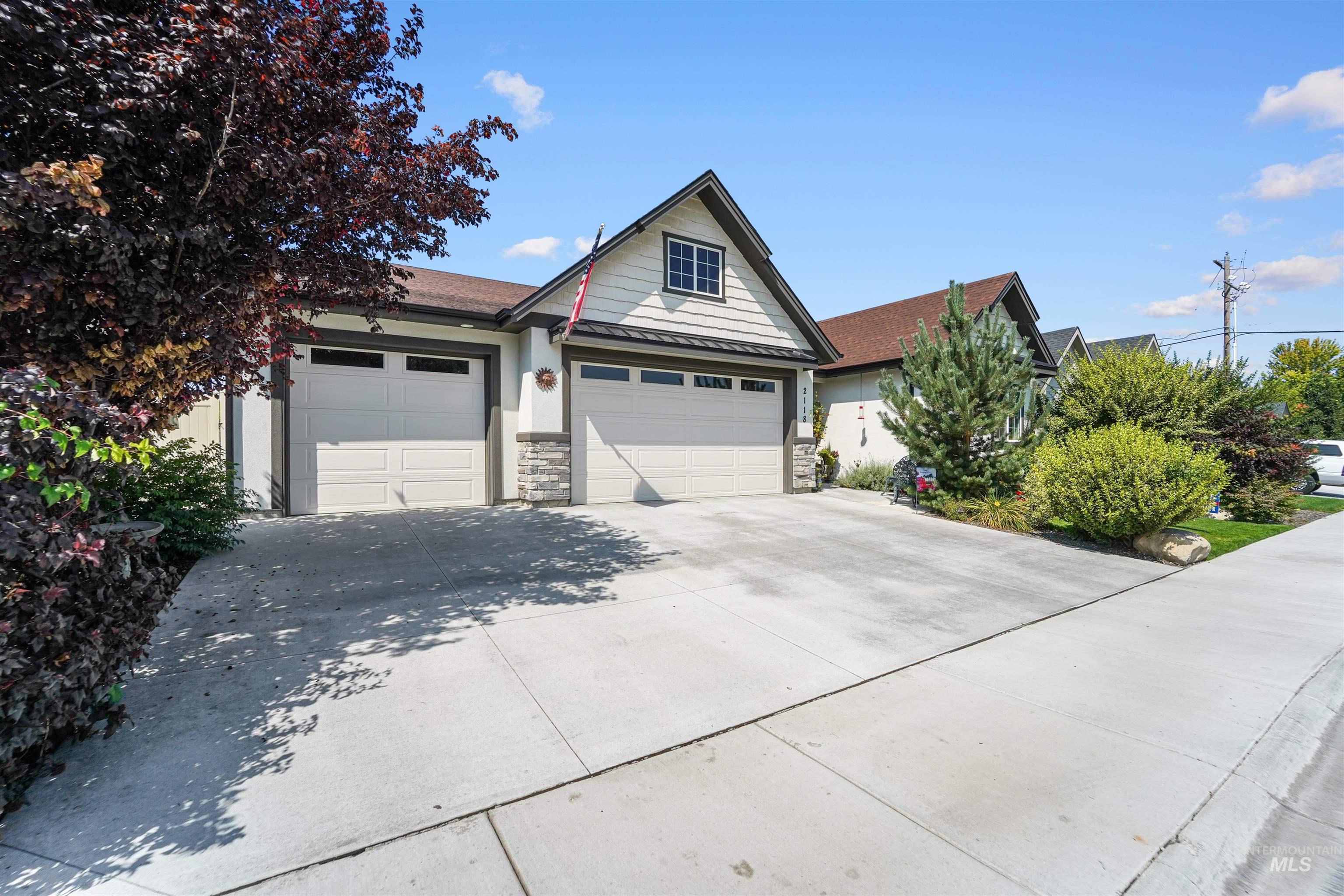 2118 Sunset Ave, Caldwell, Idaho 83605, 3 Bedrooms, 2.5 Bathrooms, Residential For Sale, Price $529,000,MLS 98965773