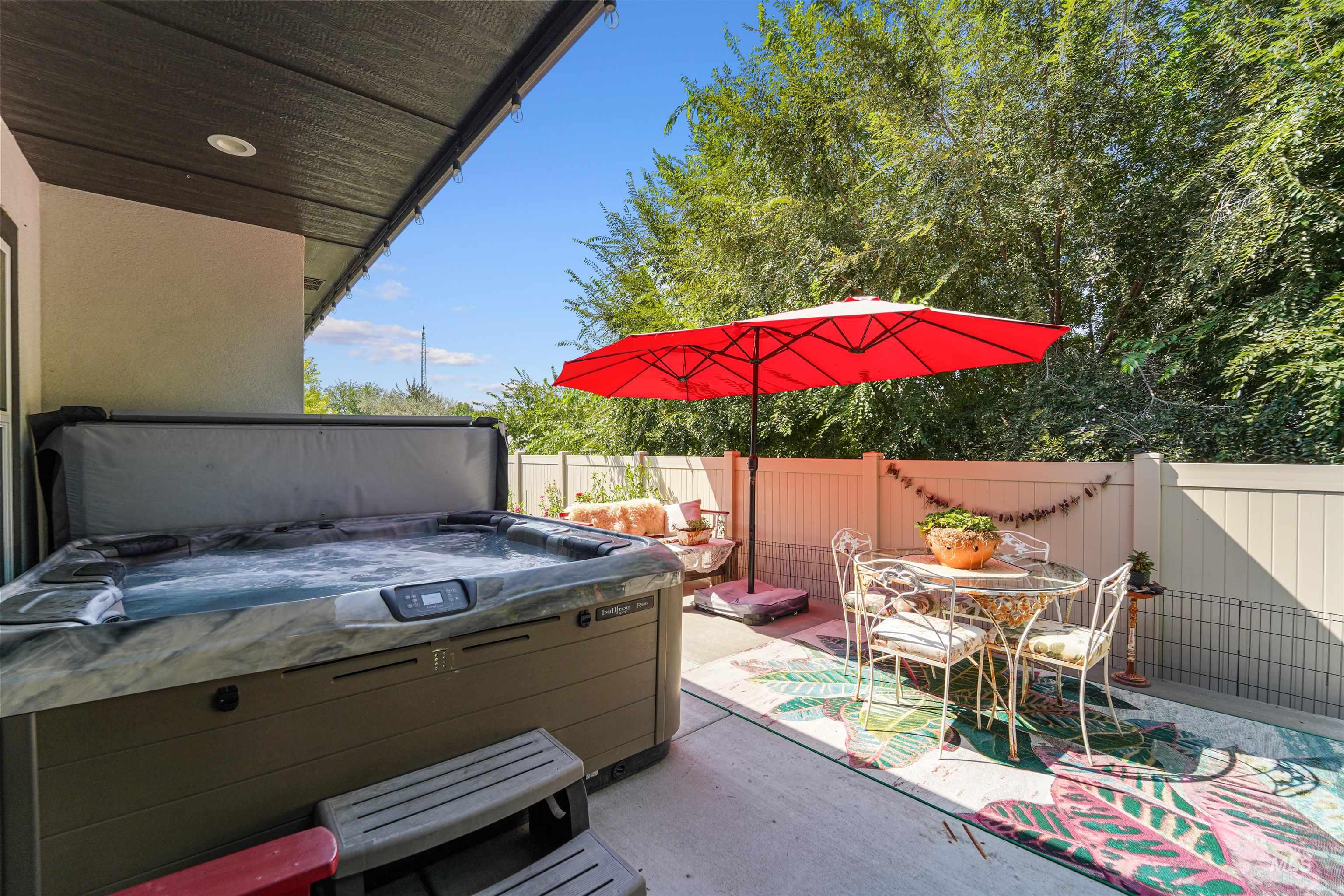 2118 Sunset Ave, Caldwell, Idaho 83605, 3 Bedrooms, 2.5 Bathrooms, Residential For Sale, Price $529,000,MLS 98965773