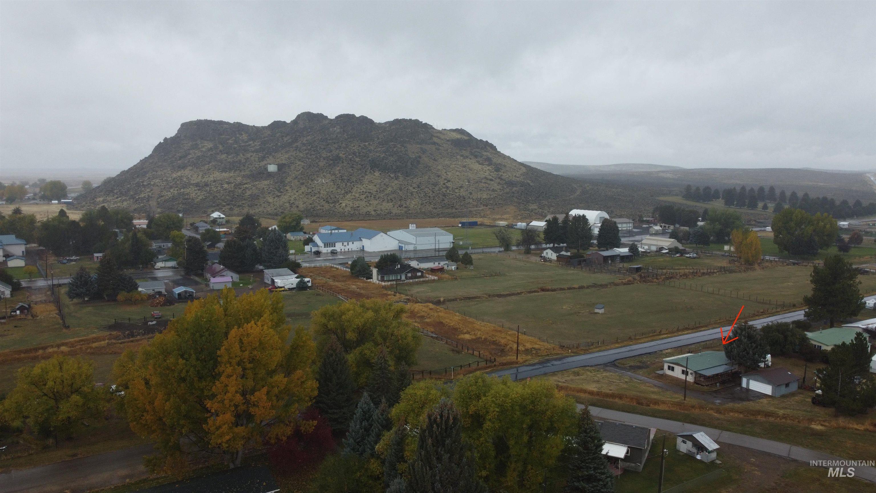 500 Somerville Street, Jordan Valley, Oregon 97910, 2 Bedrooms, 2 Bathrooms, Residential For Sale, Price $173,000, 98965791