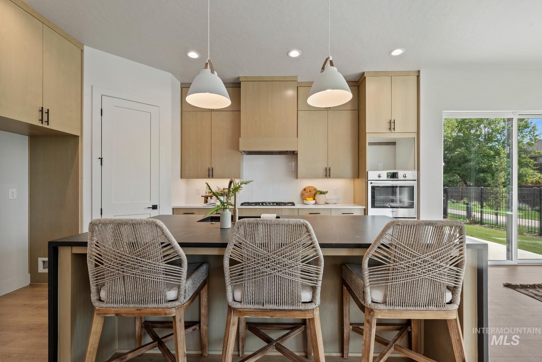 1297 W Malbar St., Meridian, Idaho 83646, 5 Bedrooms, 3 Bathrooms, Residential For Sale, Price $814,900,MLS 98965792