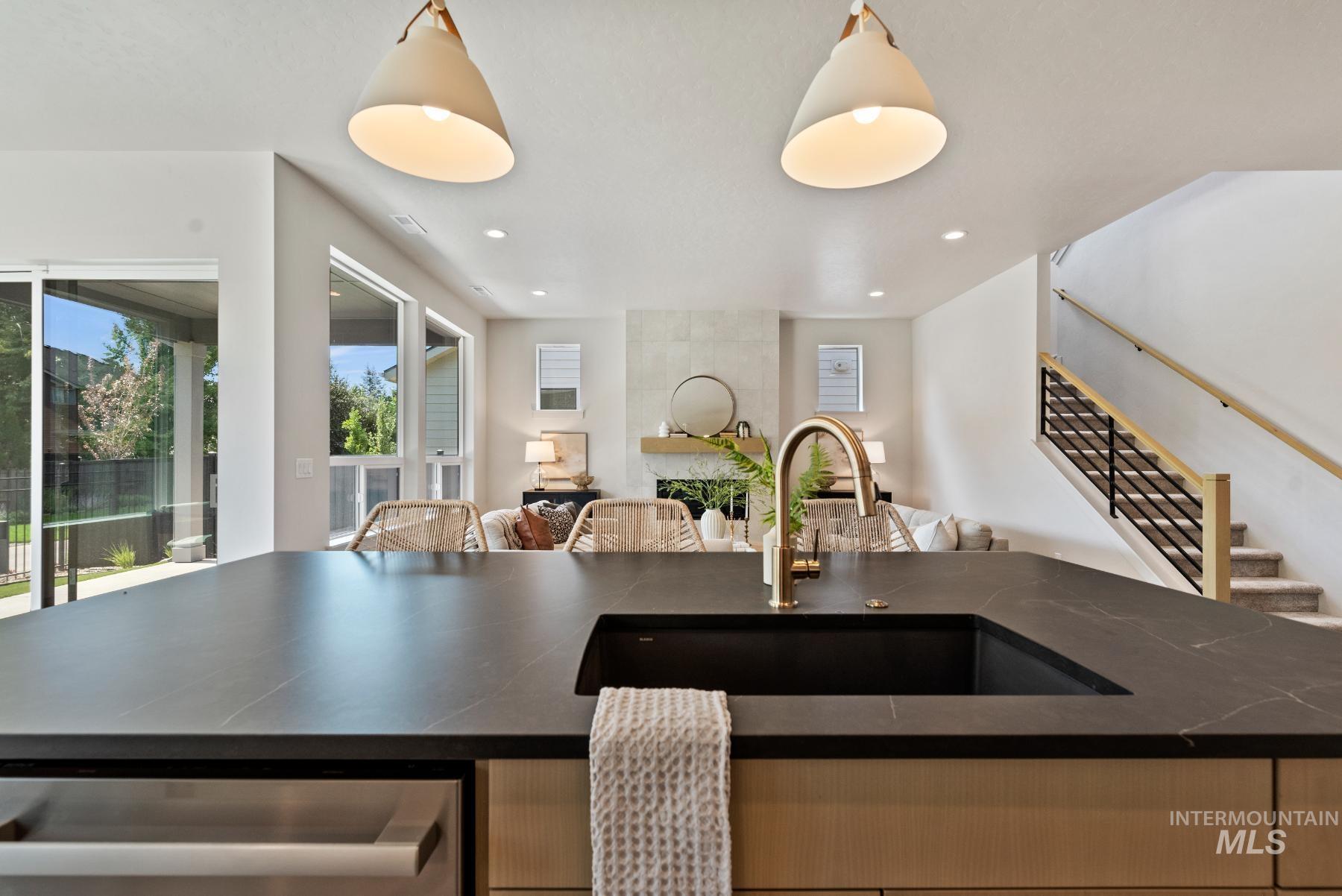 1297 W Malbar St., Meridian, Idaho 83646, 5 Bedrooms, 3 Bathrooms, Residential For Sale, Price $814,900,MLS 98965792