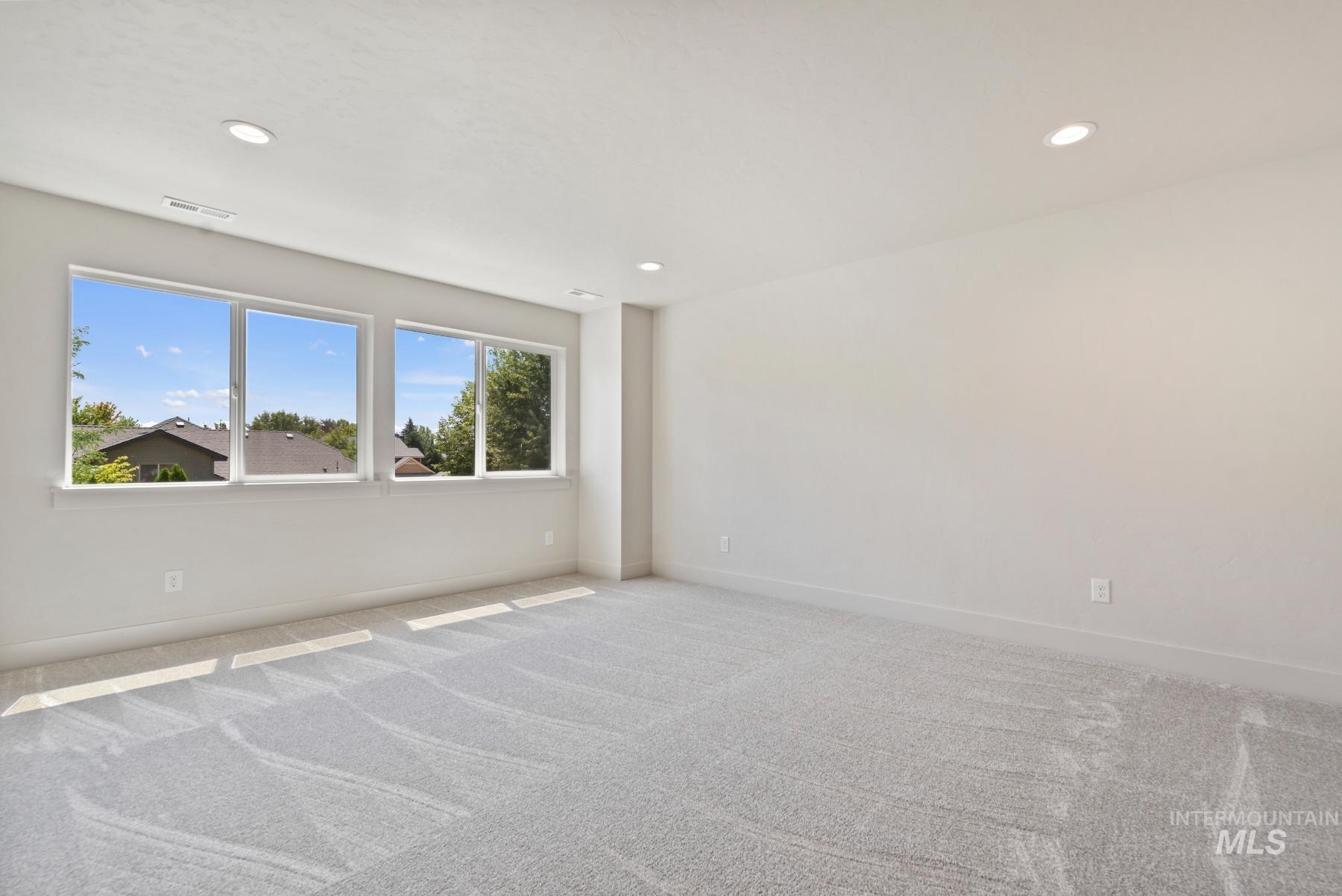 1297 W Malbar St., Meridian, Idaho 83646, 5 Bedrooms, 3 Bathrooms, Residential For Sale, Price $814,900,MLS 98965792