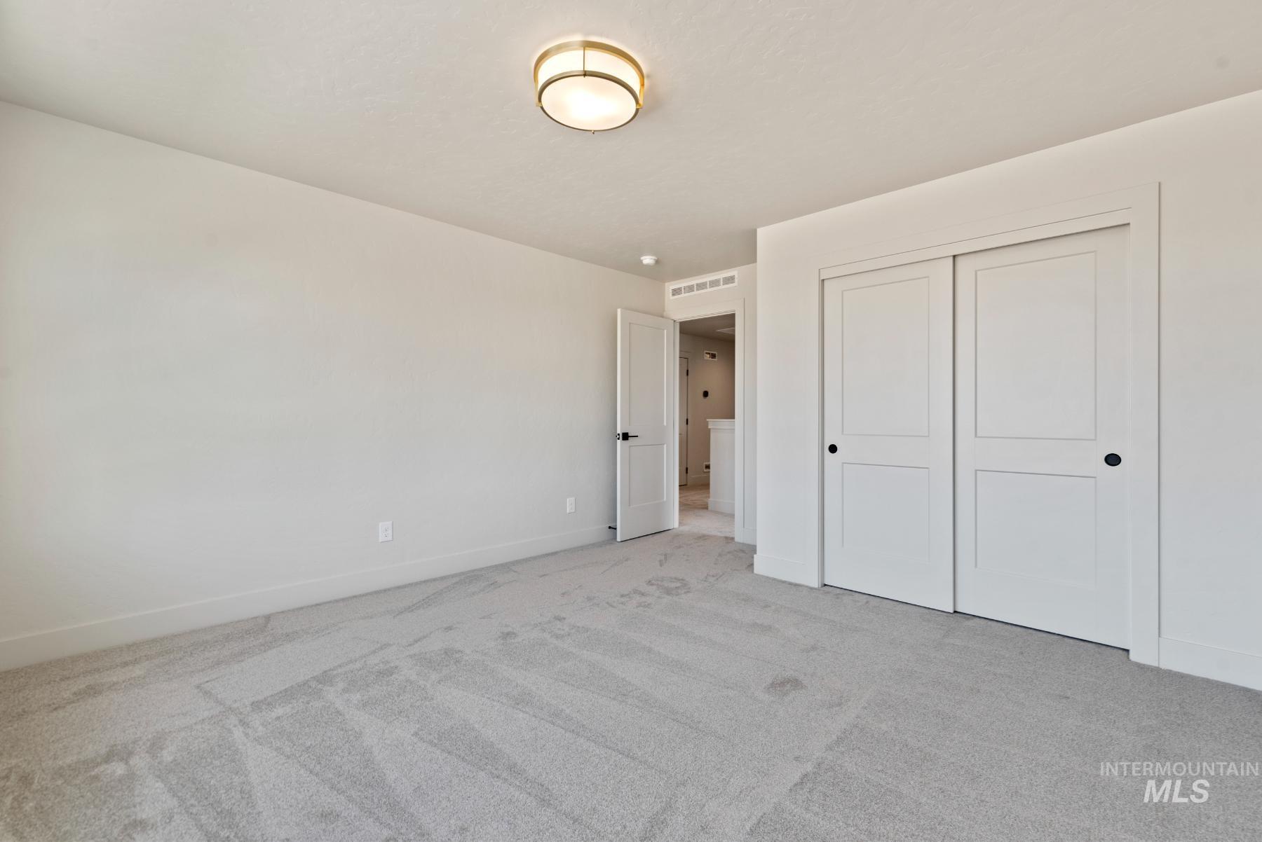 1297 W Malbar St., Meridian, Idaho 83646, 5 Bedrooms, 3 Bathrooms, Residential For Sale, Price $814,900,MLS 98965792