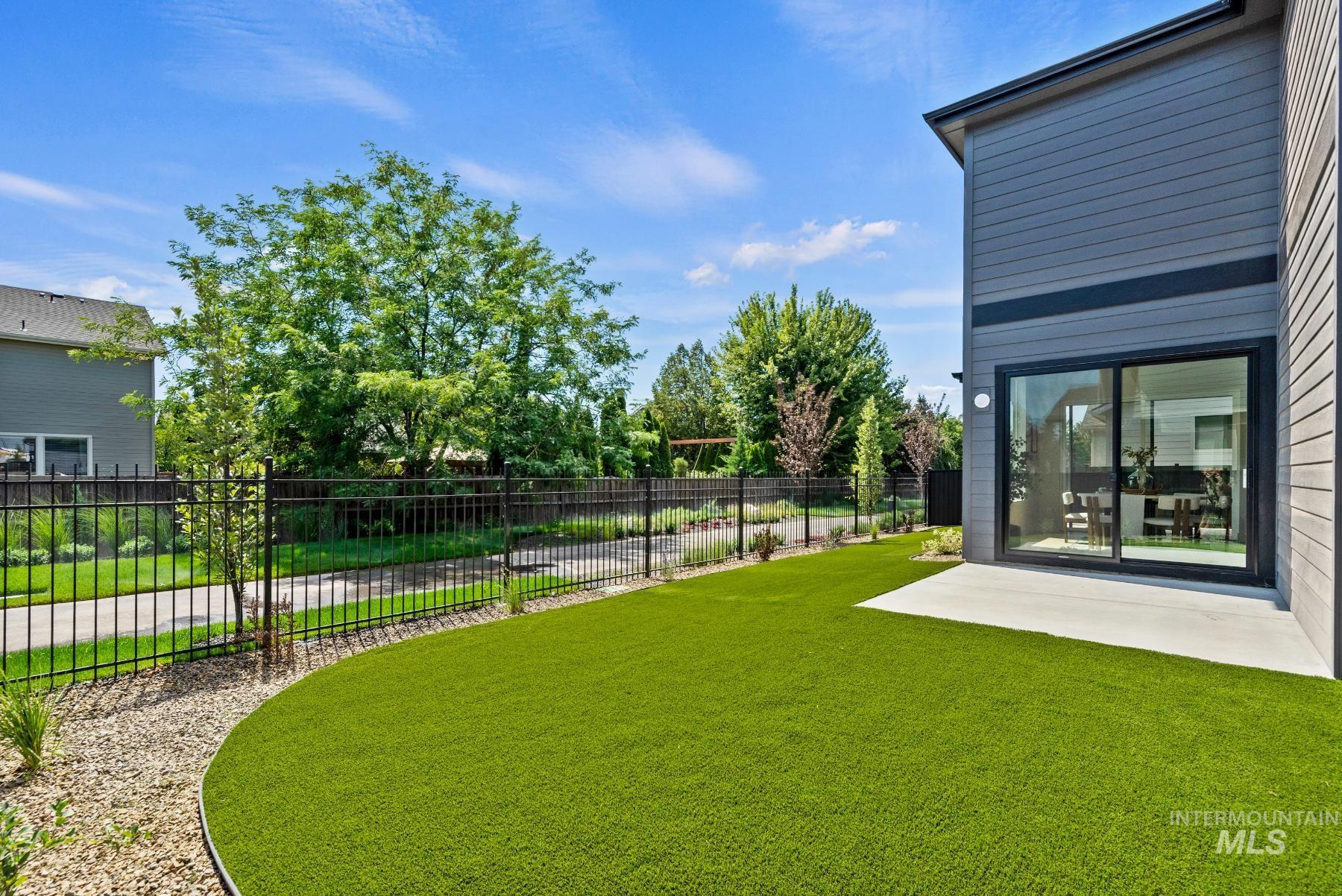 1297 W Malbar St., Meridian, Idaho 83646, 5 Bedrooms, 3 Bathrooms, Residential For Sale, Price $814,900,MLS 98965792