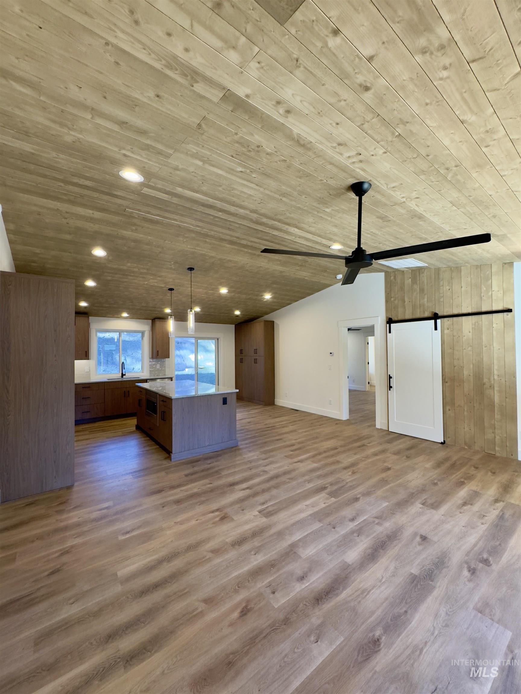 204 W Mill St, Cascade, Idaho 83611, 3 Bedrooms, 2 Bathrooms, Residential For Sale, Price $560,000,MLS 98965798