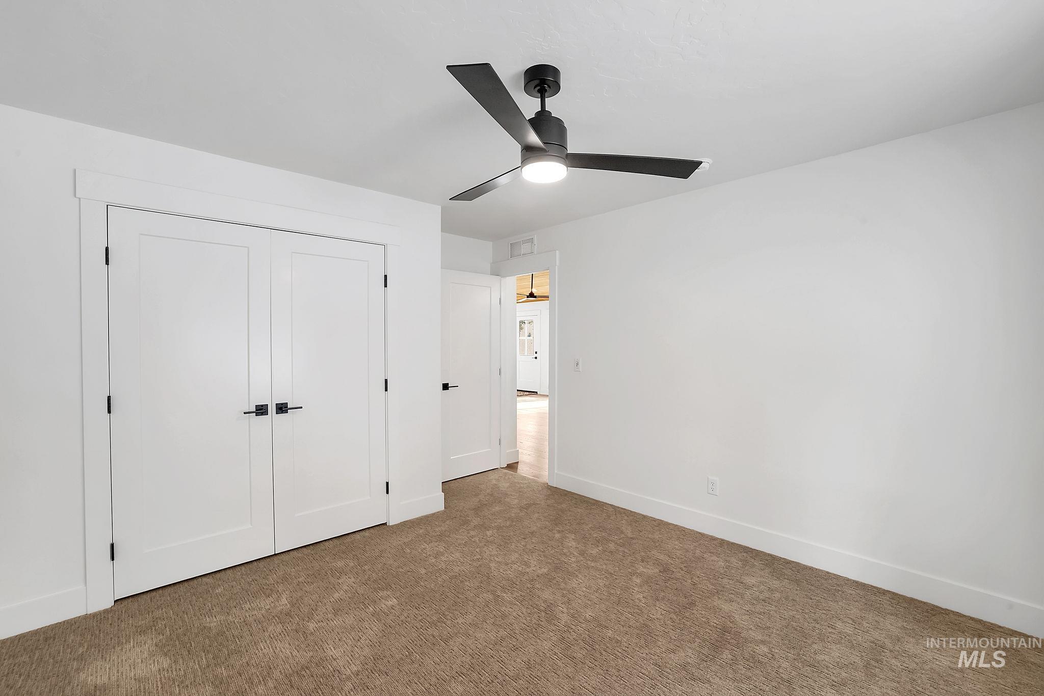 204 W Mill St, Cascade, Idaho 83611, 3 Bedrooms, 2 Bathrooms, Residential For Sale, Price $560,000,MLS 98965798