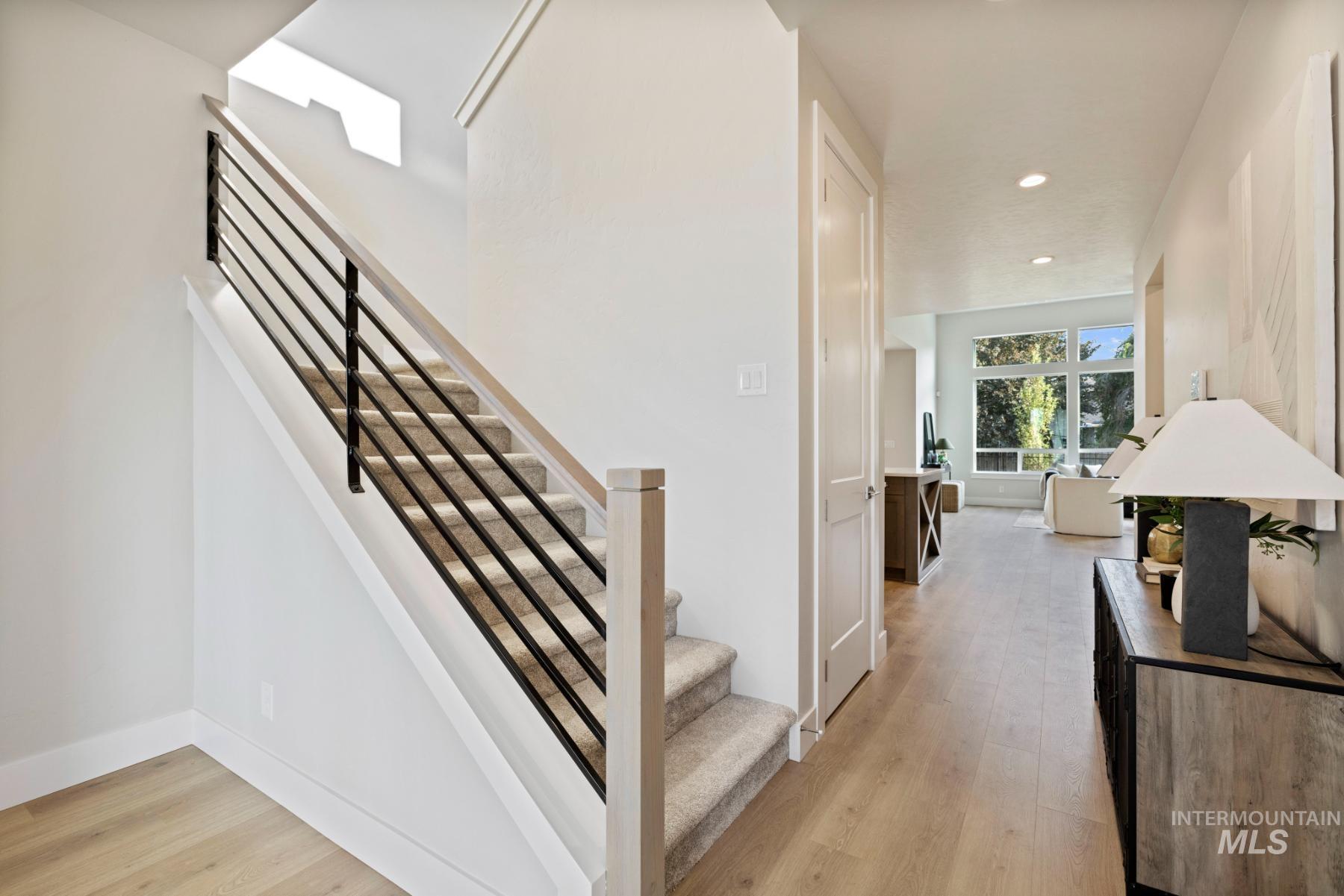 1041 W Malbar St., Meridian, Idaho 83646, 4 Bedrooms, 3 Bathrooms, Residential For Sale, Price $874,900,MLS 98965804