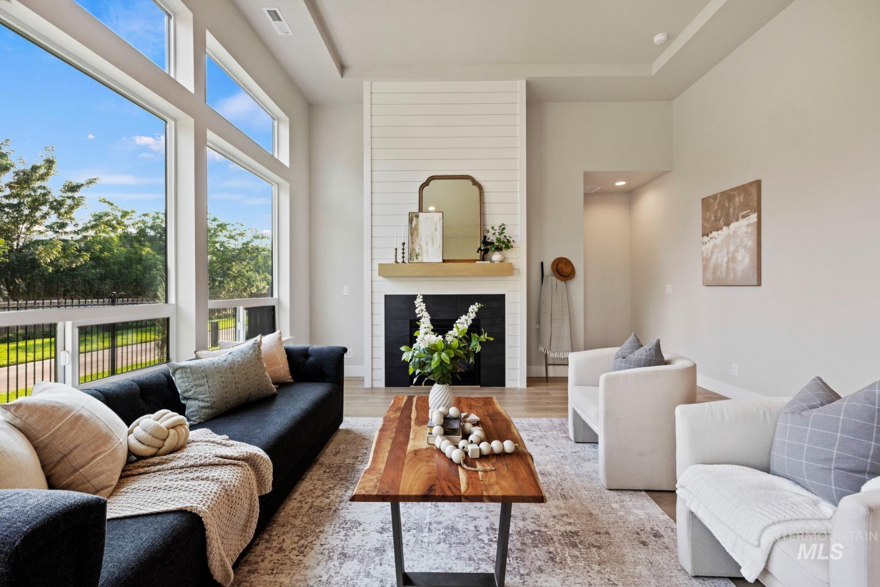 1041 W Malbar St., Meridian, Idaho 83646, 4 Bedrooms, 3 Bathrooms, Residential For Sale, Price $874,900,MLS 98965804