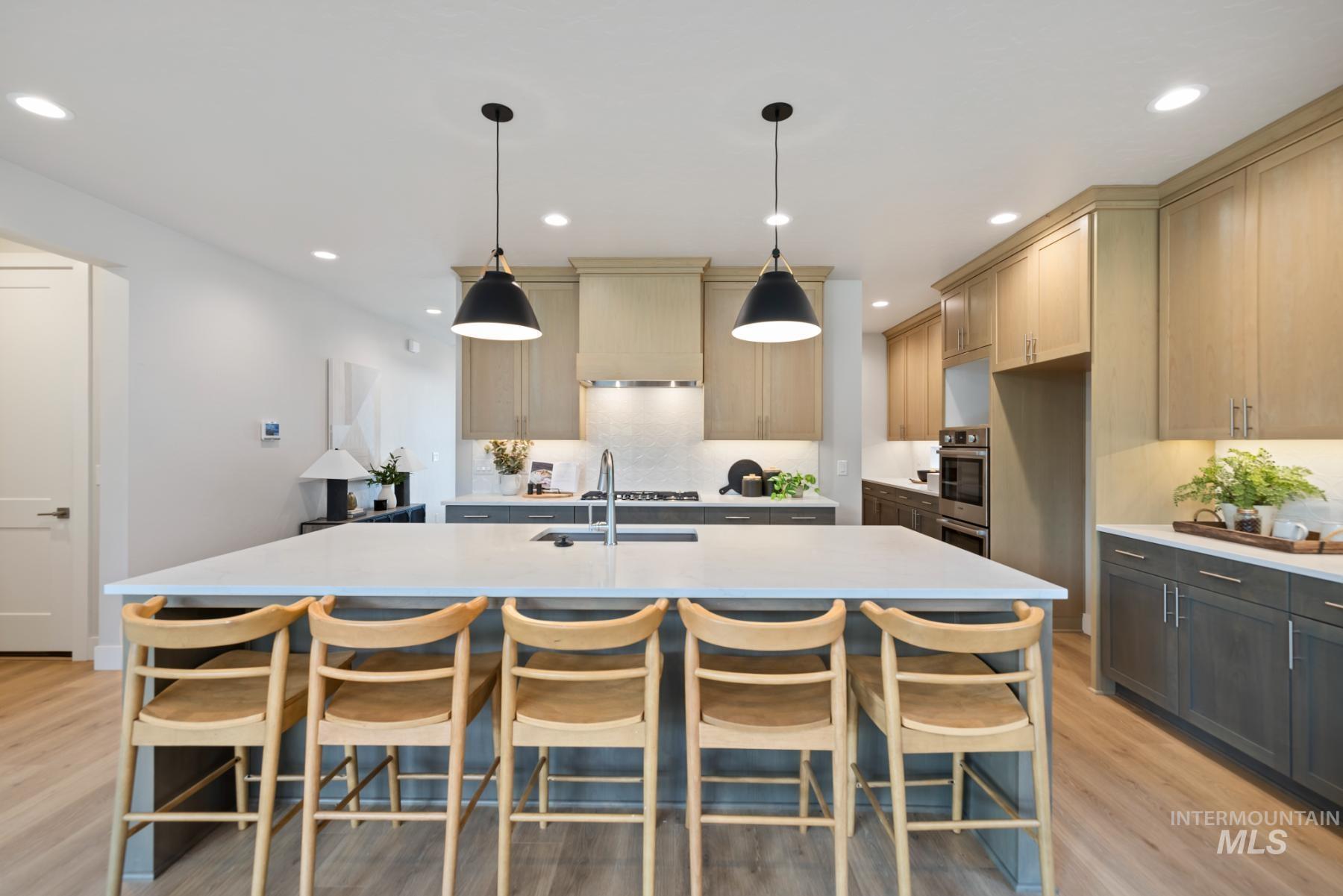 1041 W Malbar St., Meridian, Idaho 83646, 4 Bedrooms, 3 Bathrooms, Residential For Sale, Price $874,900,MLS 98965804