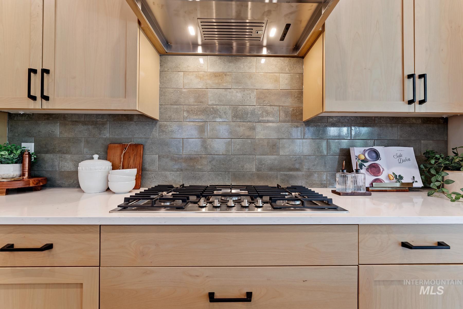 967 W Malbar St., Meridian, Idaho 83646, 3 Bedrooms, 2 Bathrooms, Residential For Sale, Price $759,900,MLS 98965805