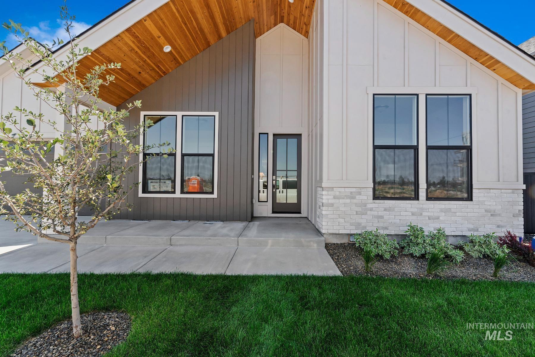 967 W Malbar St., Meridian, Idaho 83646, 3 Bedrooms, 2 Bathrooms, Residential For Sale, Price $759,900,MLS 98965805