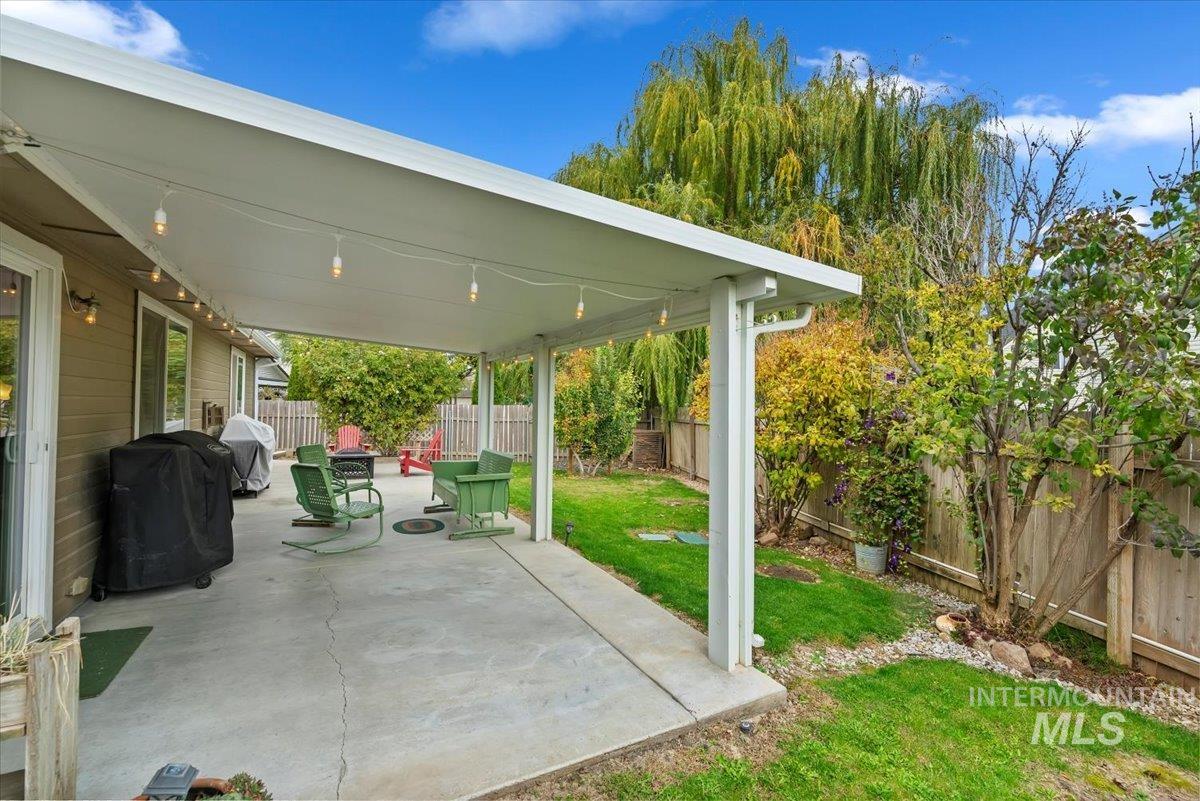 16608 Old Friendship Way, Caldwell, Idaho 83607, 4 Bedrooms, 2 Bathrooms, Residential For Sale, Price $445,900,MLS 98965806