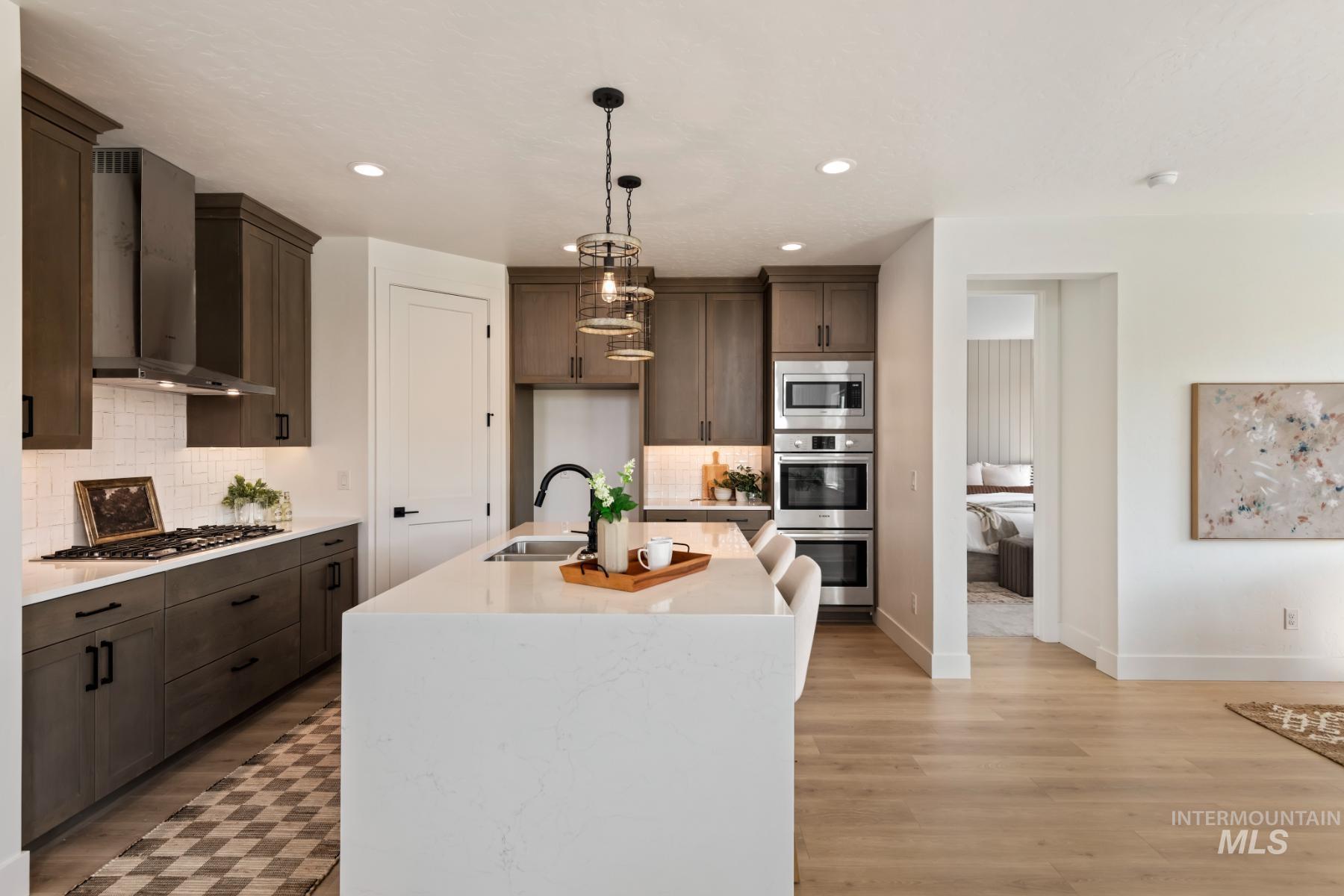 945 W Malbar St, Meridian, Idaho 83646, 5 Bedrooms, 3 Bathrooms, Residential For Sale, Price $735,900,MLS 98965809