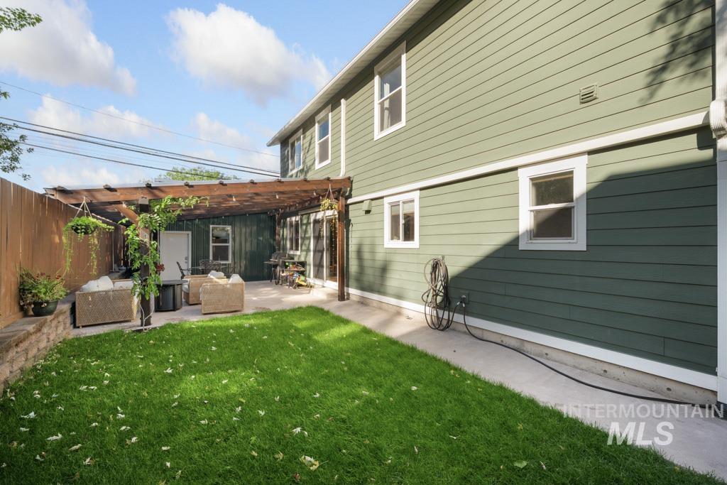 417 E E St, Moscow, Idaho 83843, 4 Bedrooms, 3 Bathrooms, Residential For Sale, Price $624,000,MLS 98965819