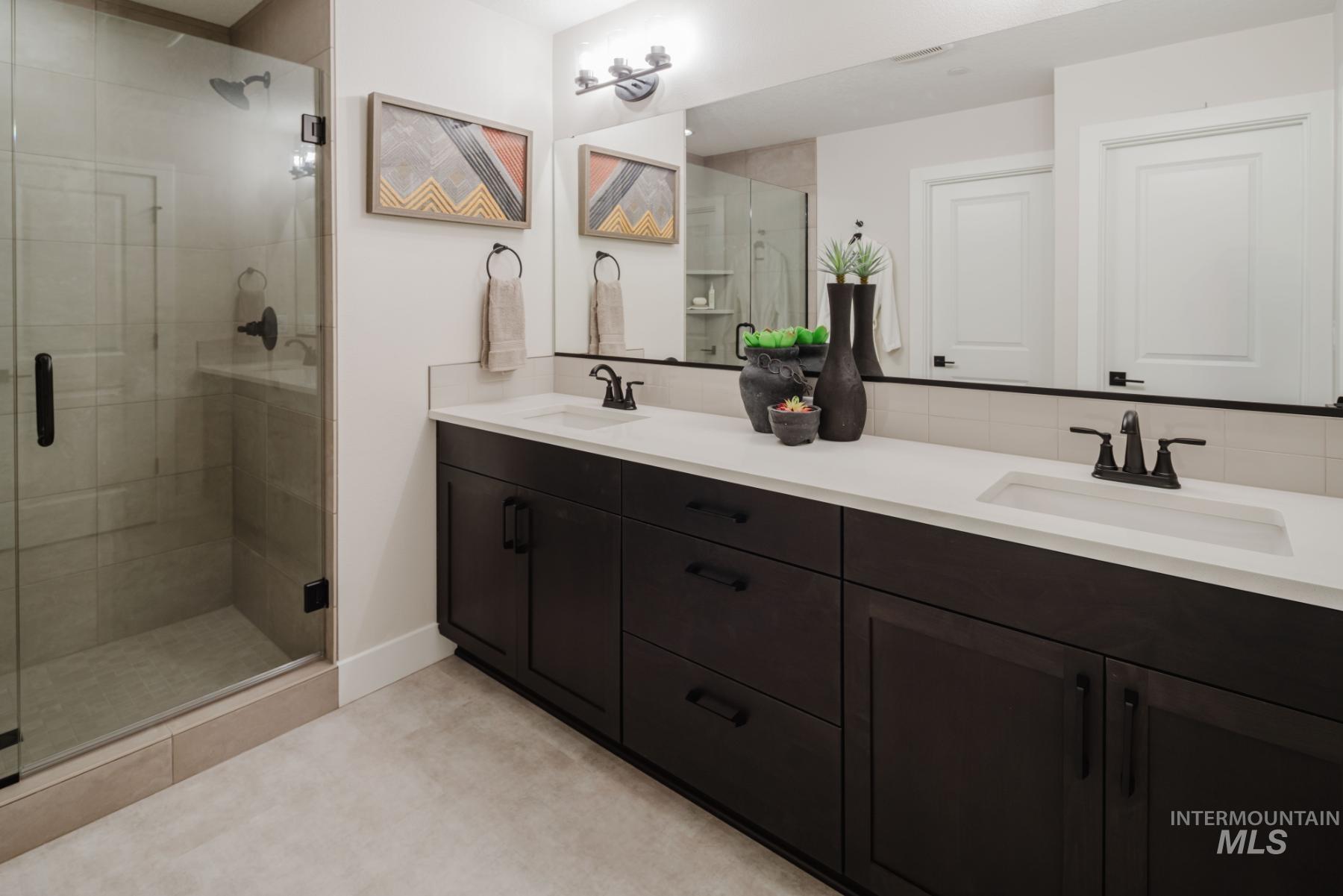 901 W Malbar St., Meridian, Idaho 83646, 4 Bedrooms, 3.5 Bathrooms, Residential For Sale, Price $849,900,MLS 98965823