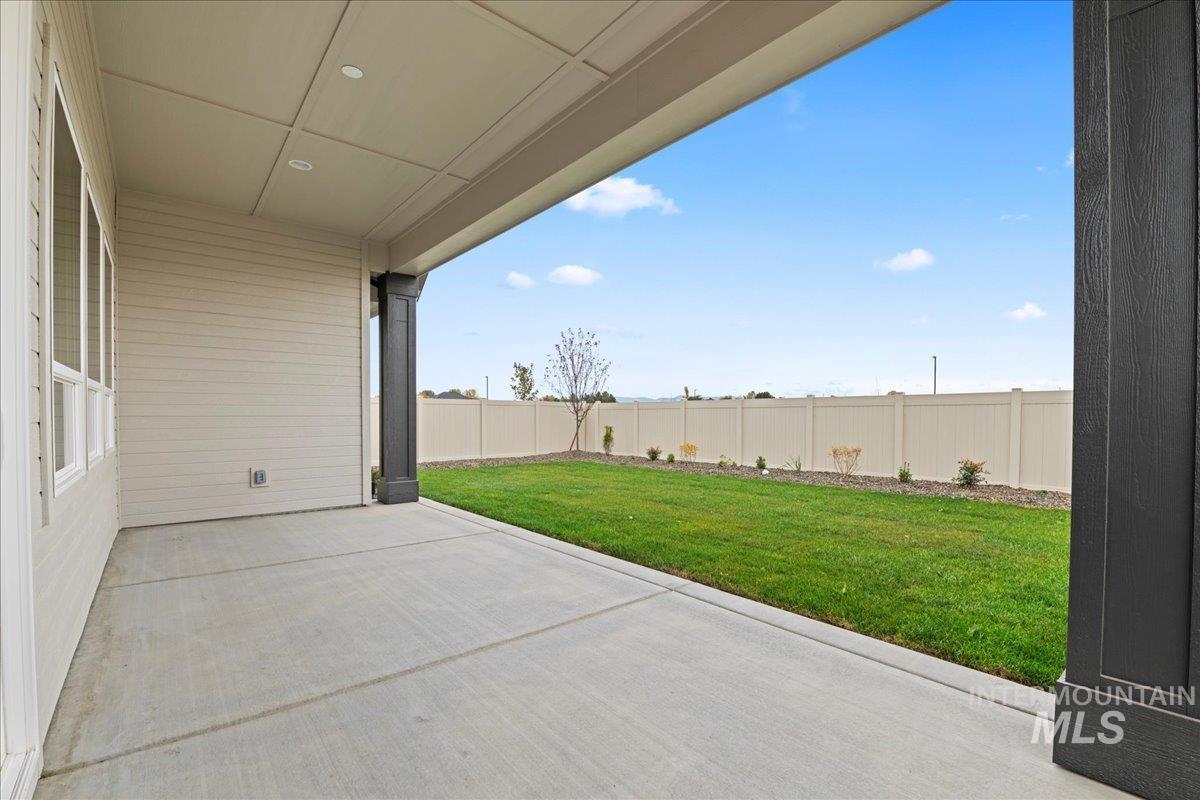 9440 S Egg Harbor Ave, Kuna, Idaho 83634, 6 Bedrooms, 4.5 Bathrooms, Residential For Sale, Price $724,900,MLS 98965824