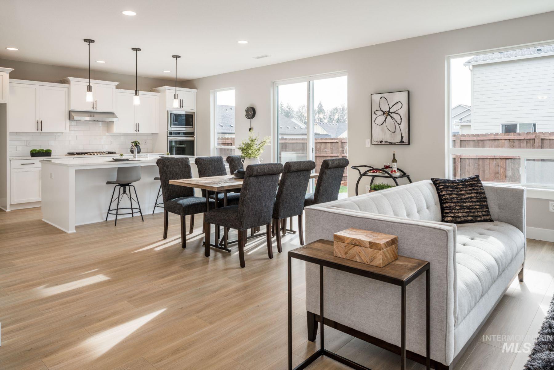 881 W Malbar St., Meridian, Idaho 83646, 4 Bedrooms, 3.5 Bathrooms, Residential For Sale, Price $764,900,MLS 98965825