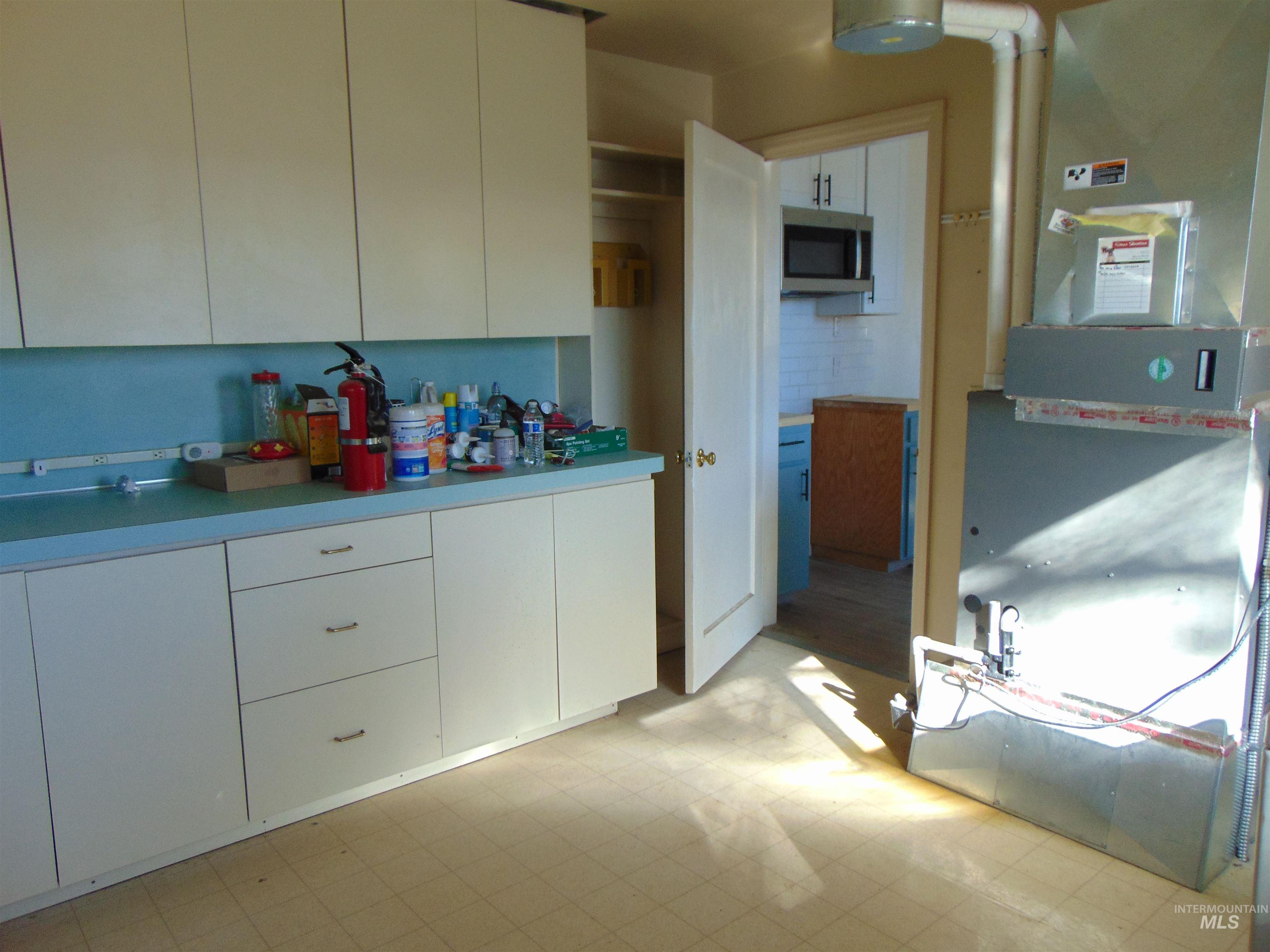 2933 2nd Street, Harper, Oregon 97906, 2 Bedrooms, 1 Bathroom, Residential For Sale, Price $319,900,MLS 98965829