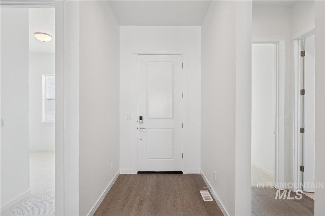 5266 W McNair St, Meridian, Idaho 83646, 4 Bedrooms, 3 Bathrooms, Residential For Sale, Price $639,000,MLS 98965832