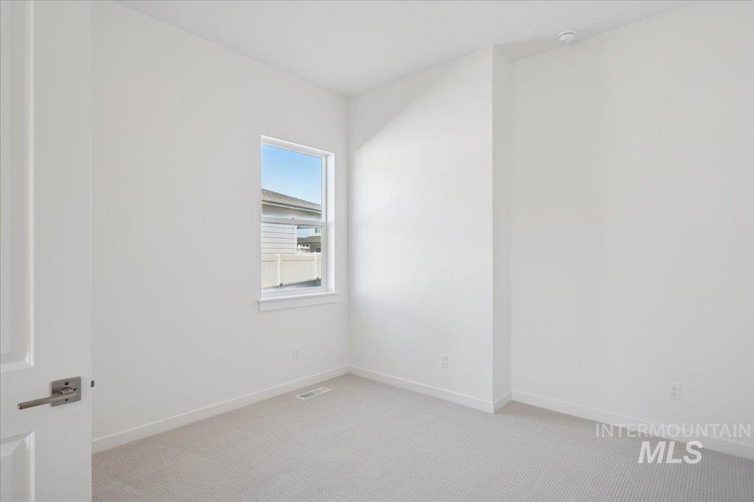 5266 W McNair St, Meridian, Idaho 83646, 4 Bedrooms, 3 Bathrooms, Residential For Sale, Price $639,000,MLS 98965832