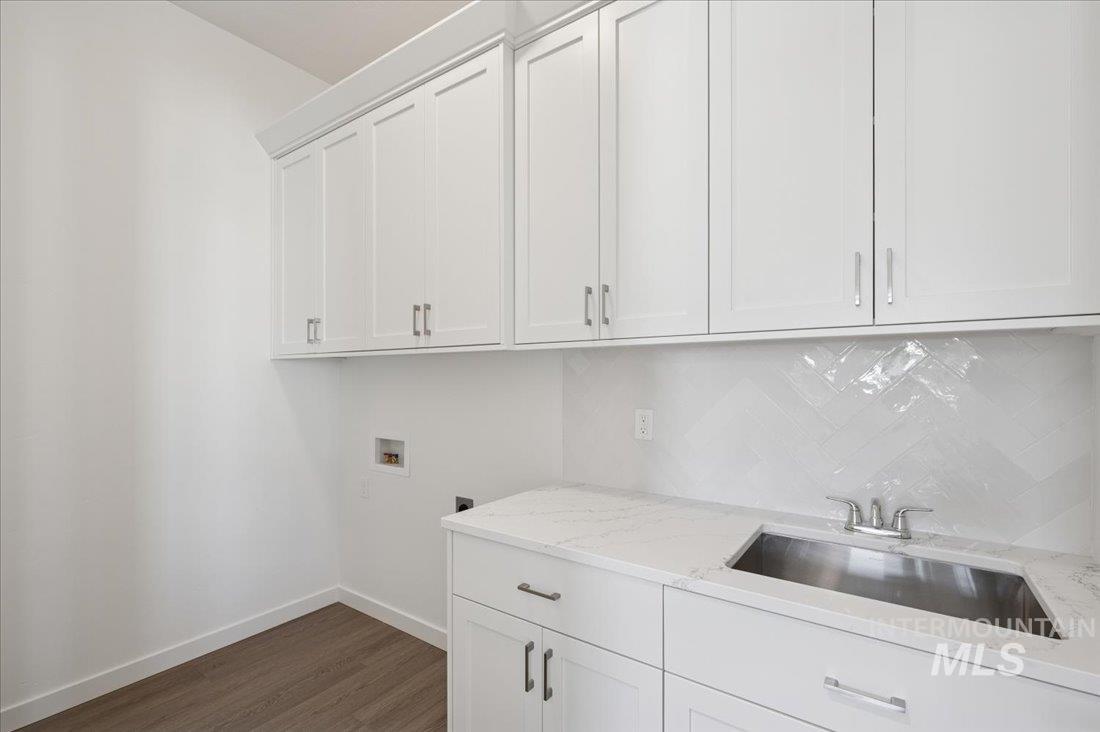 5266 W McNair St, Meridian, Idaho 83646, 4 Bedrooms, 3 Bathrooms, Residential For Sale, Price $639,000,MLS 98965832