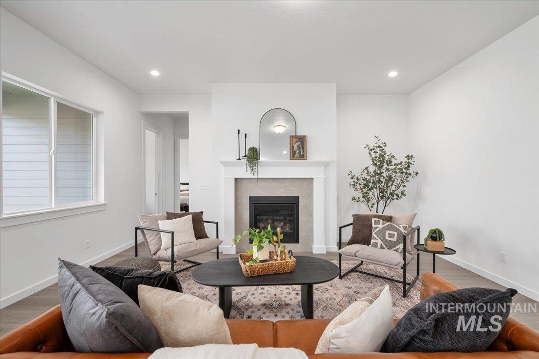 5266 W McNair St, Meridian, Idaho 83646, 4 Bedrooms, 3 Bathrooms, Residential For Sale, Price $639,000,MLS 98965832