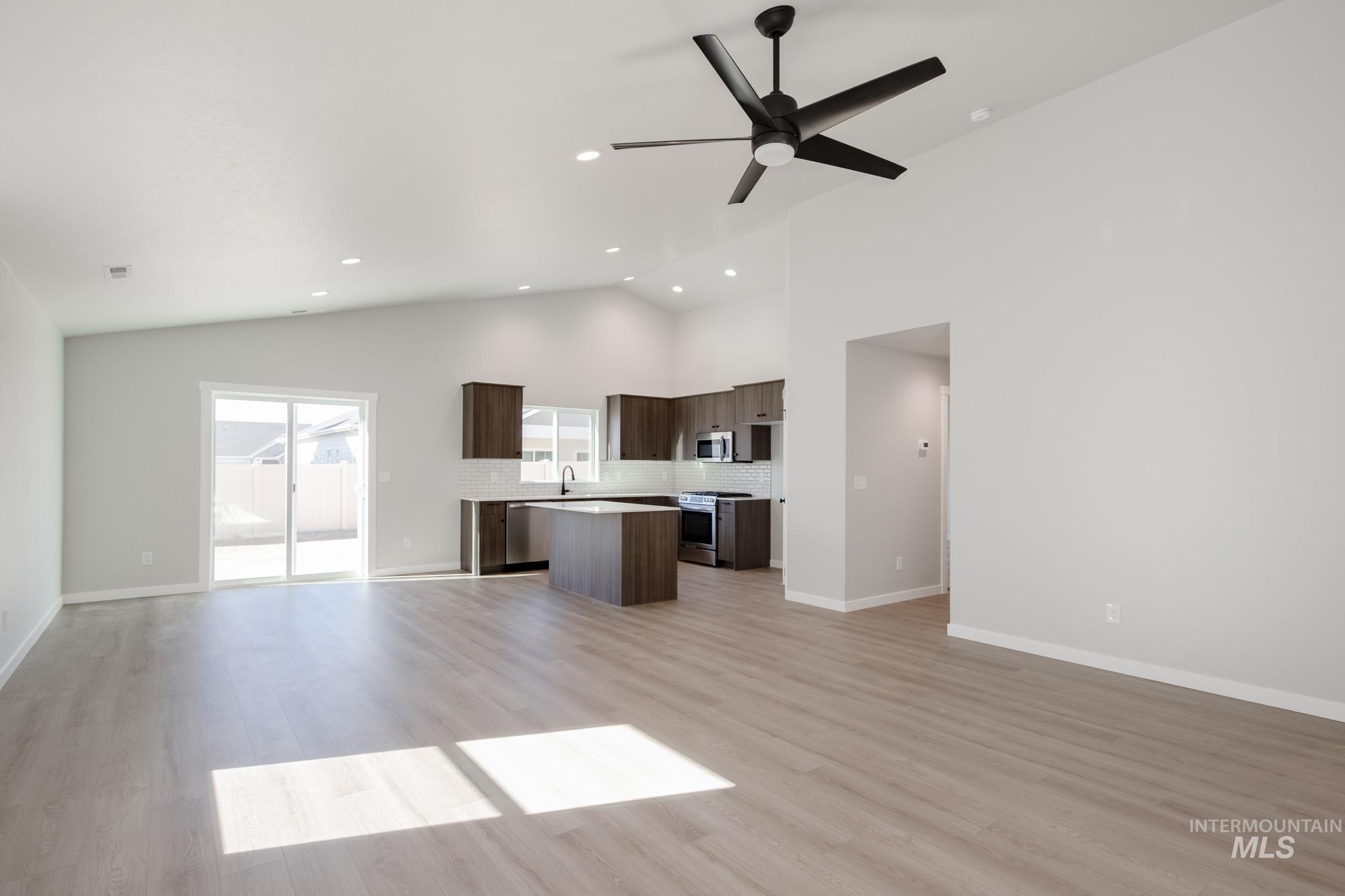 2451 N Silver Wolf Ave, Star, Idaho 83669, 4 Bedrooms, 2 Bathrooms, Residential For Sale, Price $470,990,MLS 98965838