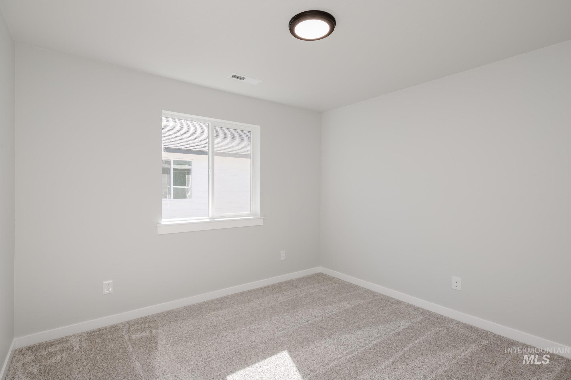 2451 N Silver Wolf Ave, Star, Idaho 83669, 4 Bedrooms, 2 Bathrooms, Residential For Sale, Price $470,990,MLS 98965838